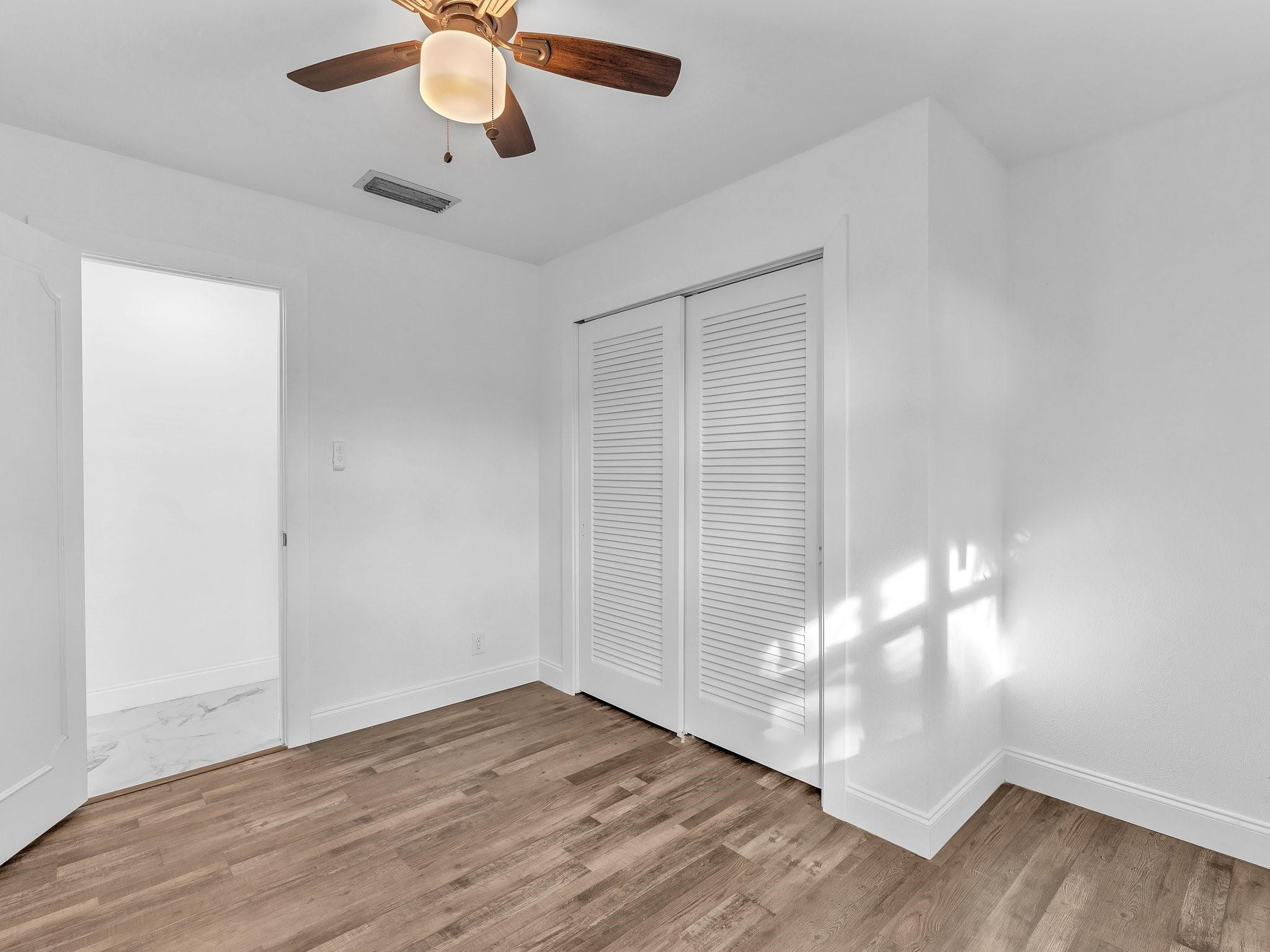 2021 NE 59th Pl