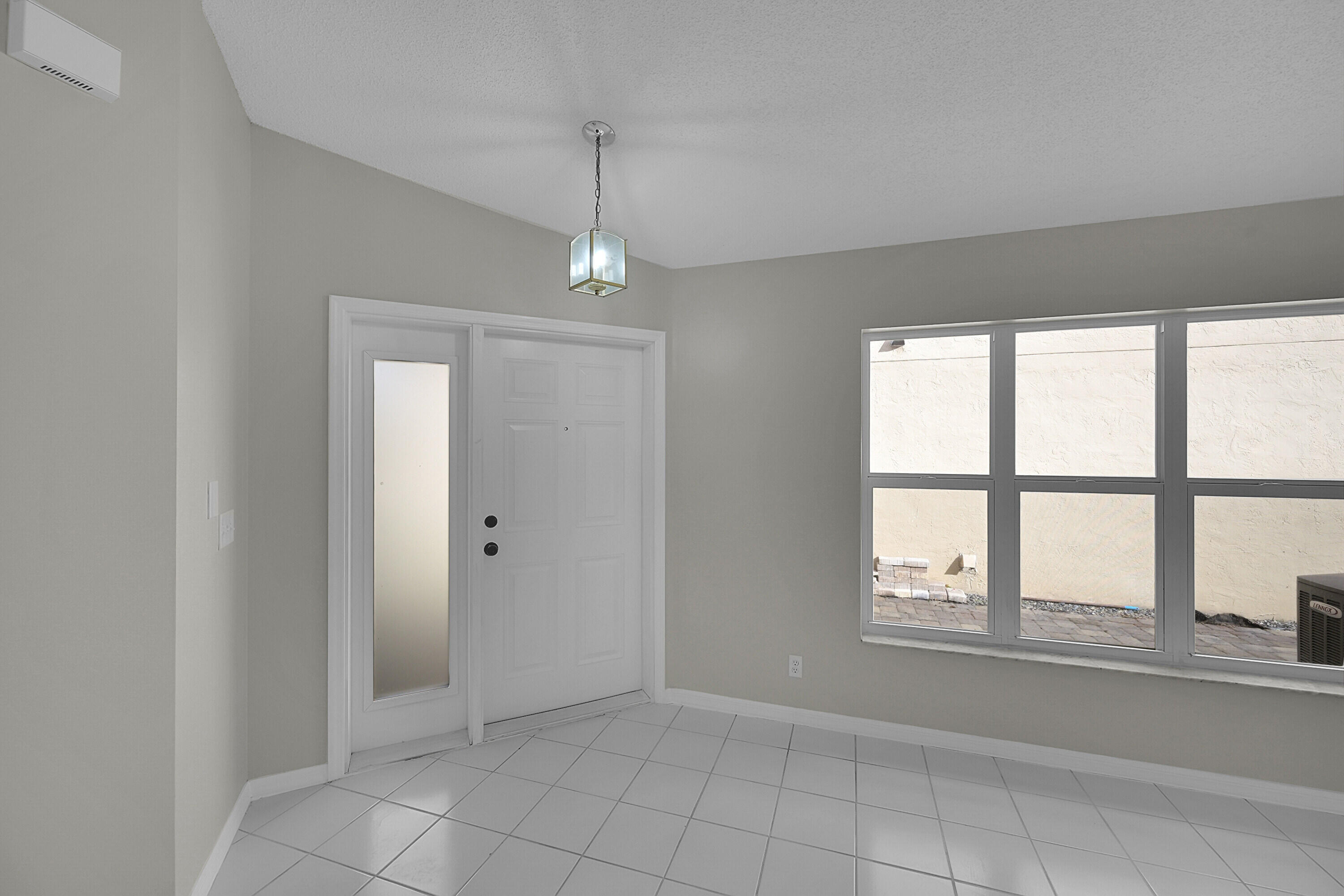 10216 Breezeway Place