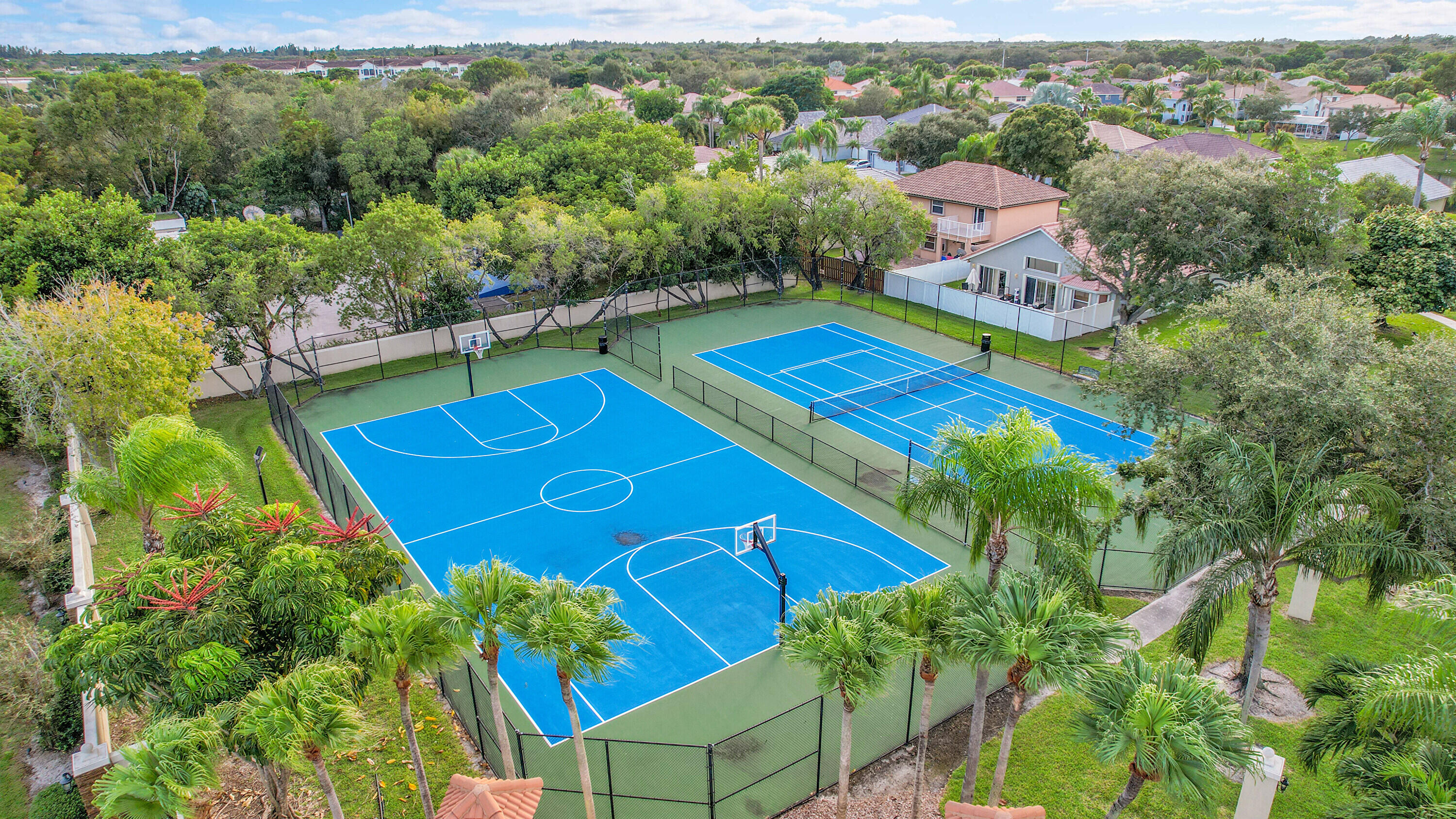 10216 Breezeway Place