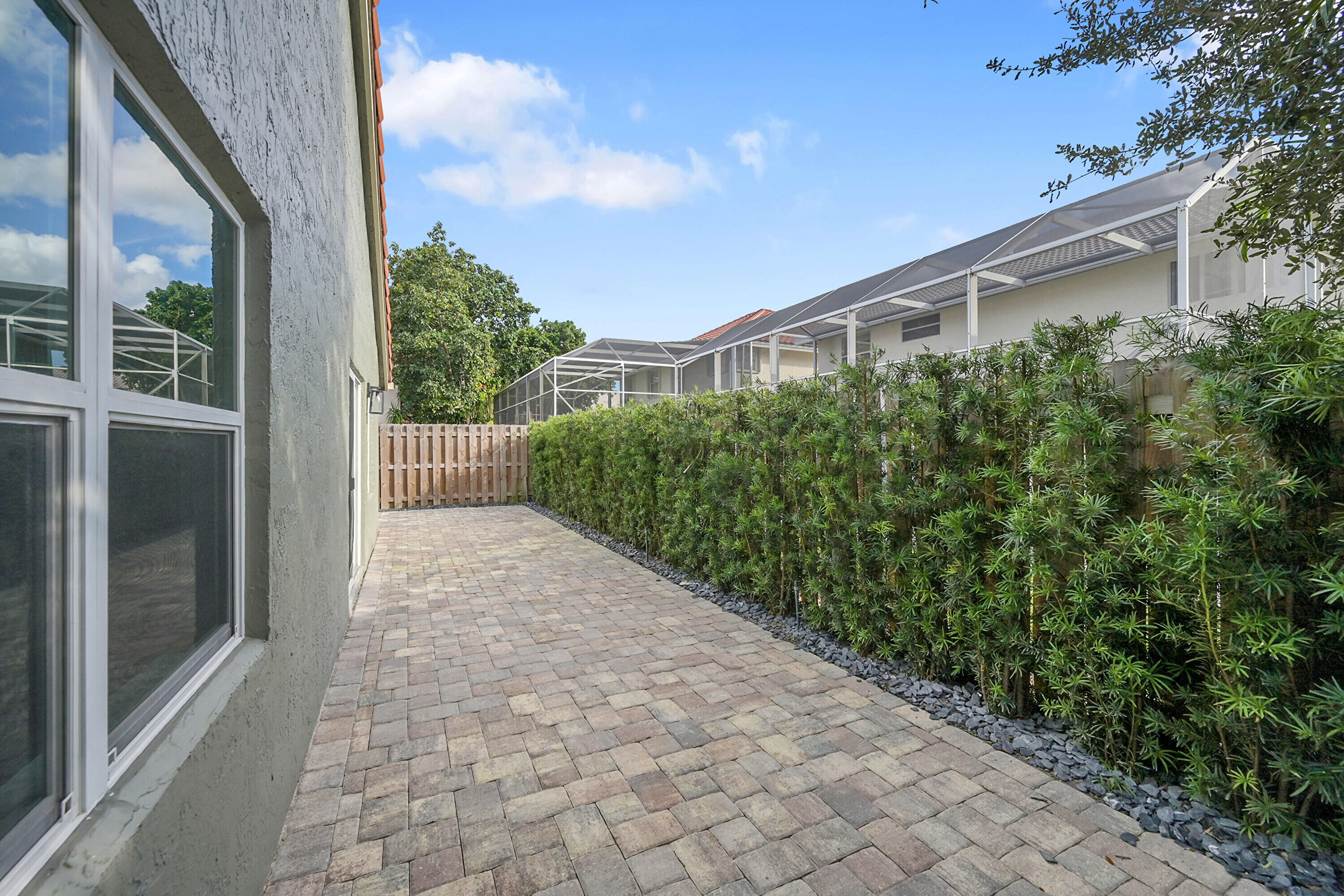 10216 Breezeway Place