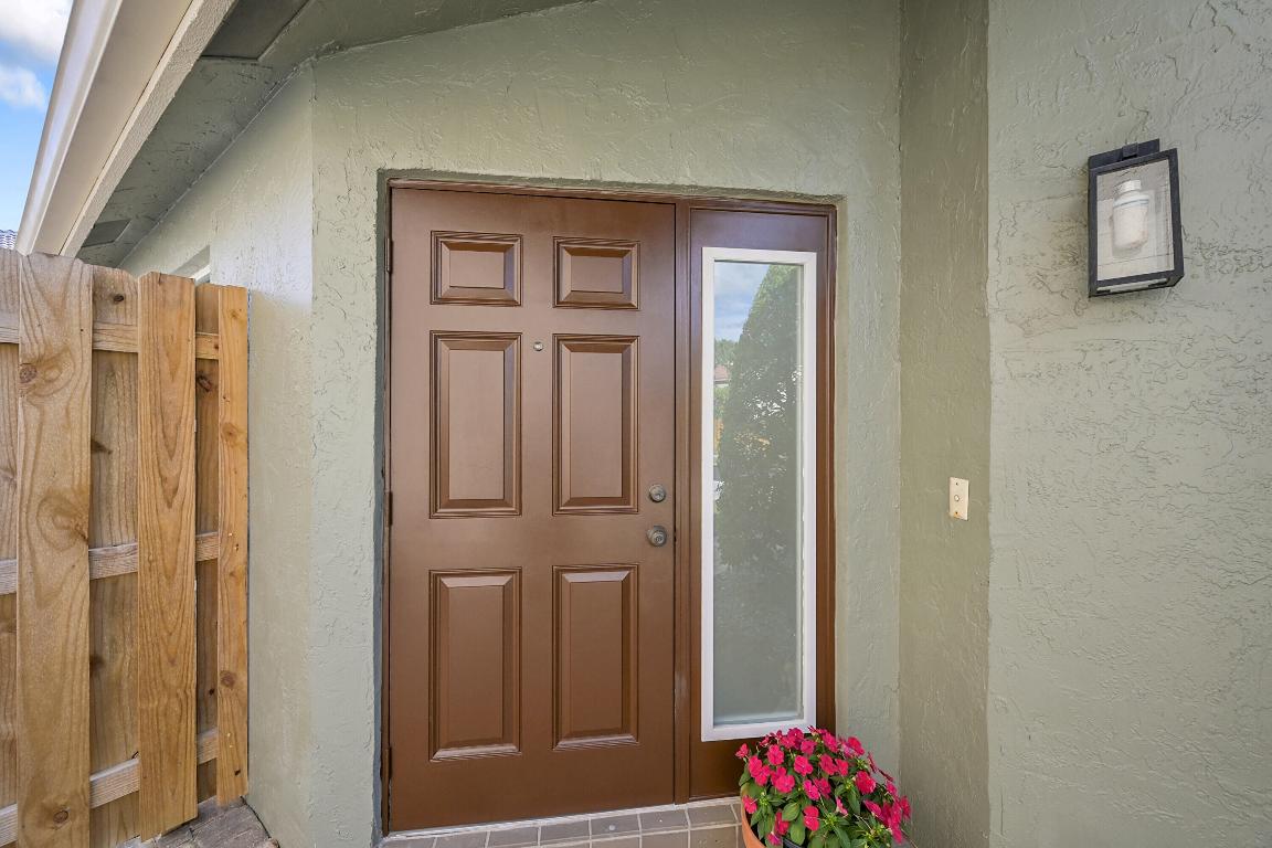 10216 Breezeway Place