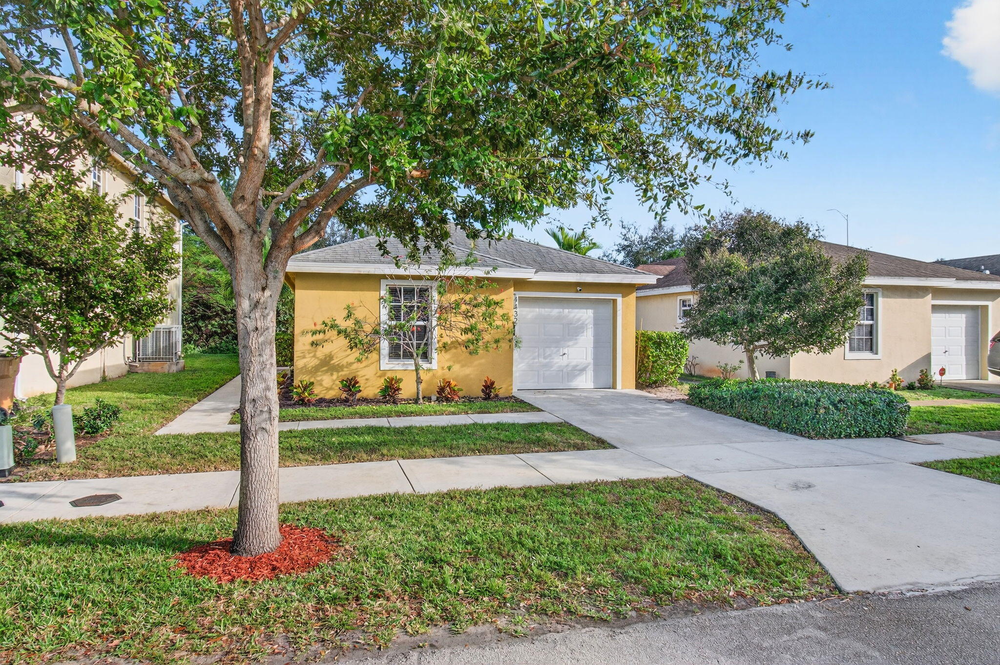 4432 NW 1st Terrace