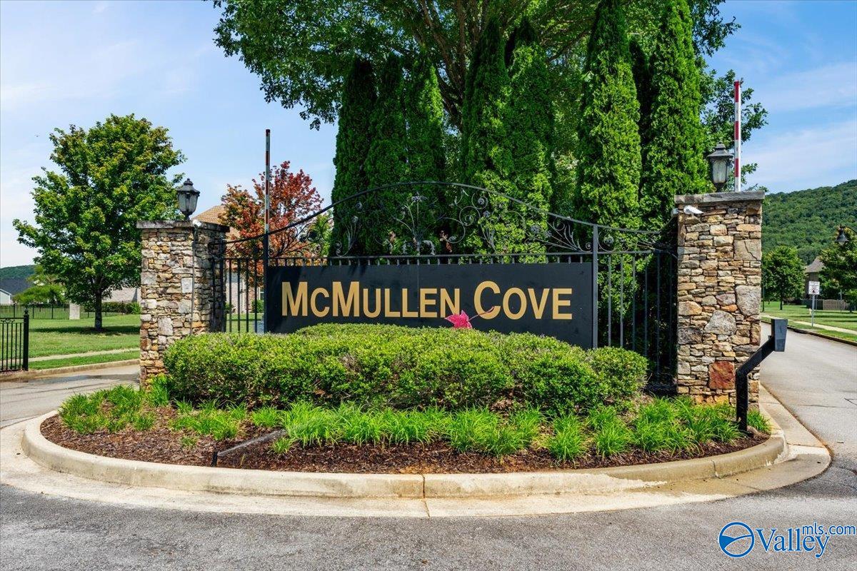 13 Wescott Hill Way SE