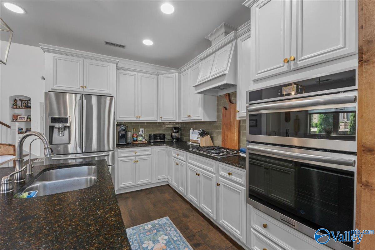 13 Wescott Hill Way SE