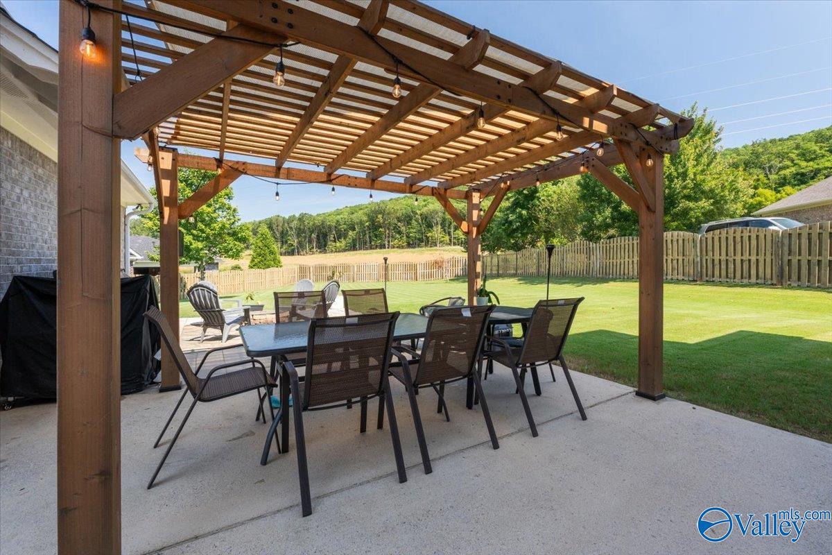 13 Wescott Hill Way SE