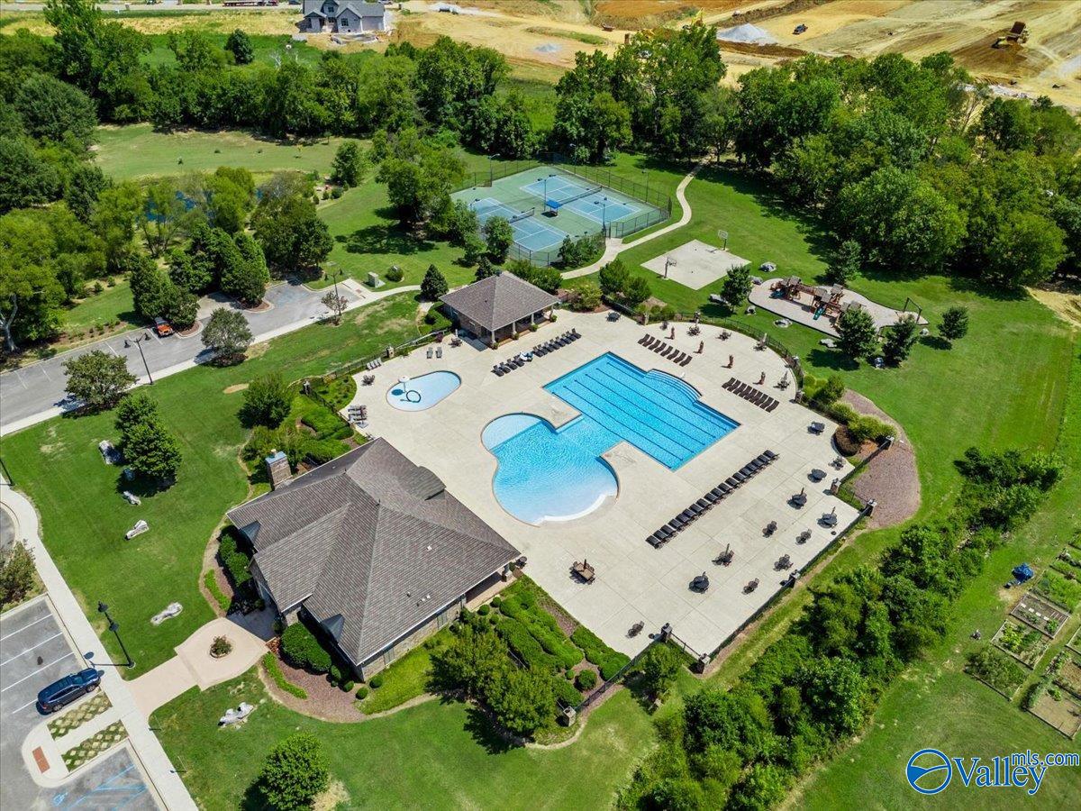 13 Wescott Hill Way SE