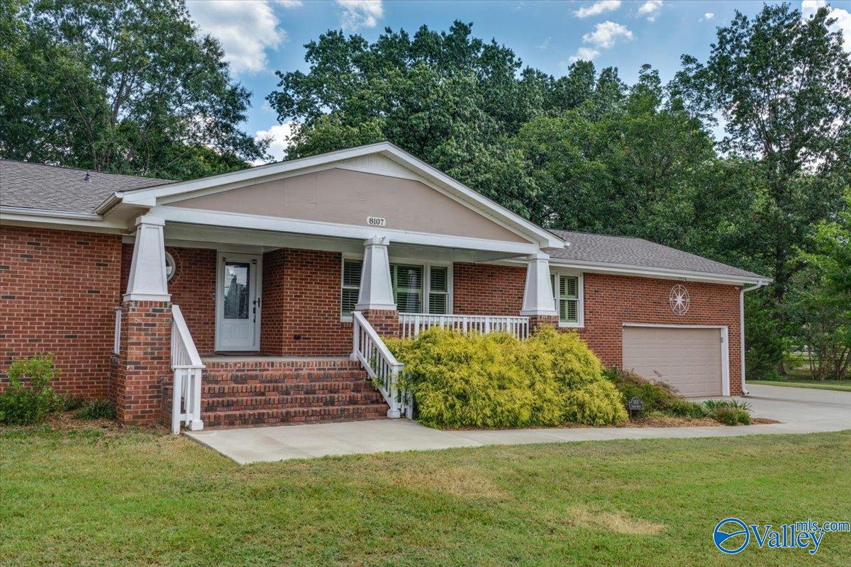 8107 Strong Drive SE