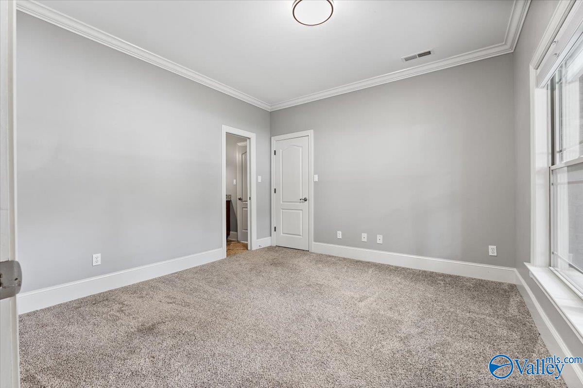 2311 Amberly Lane SW