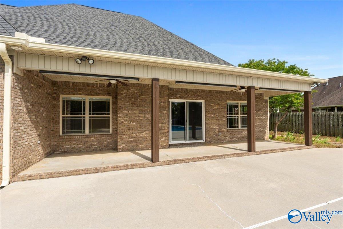 2311 Amberly Lane SW