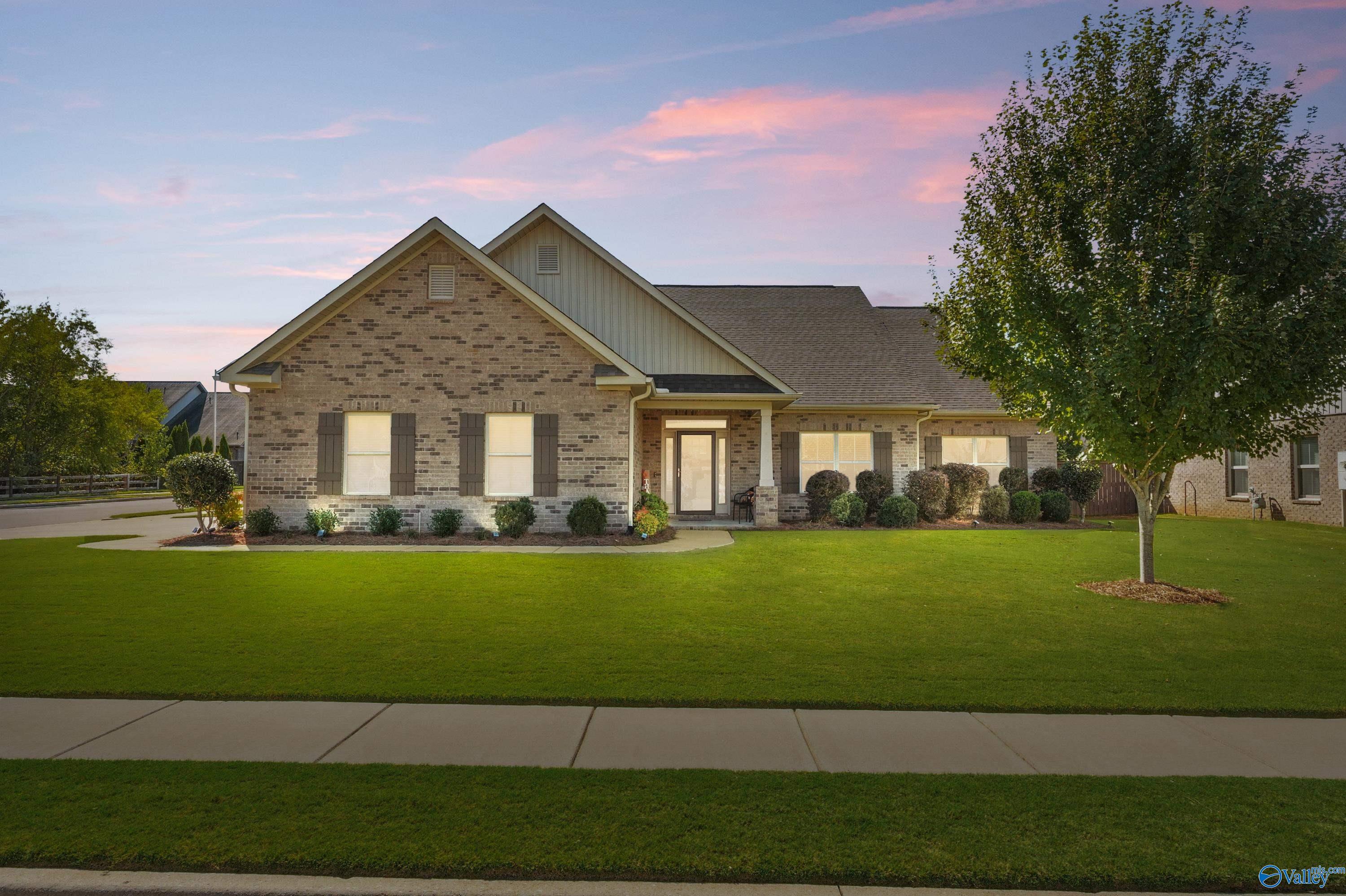 104 Fireside Lane