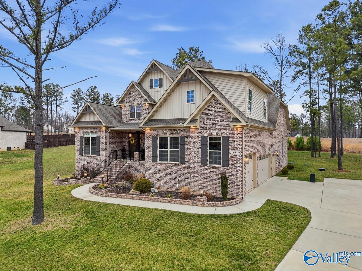 68 Natures Ridge Way SE