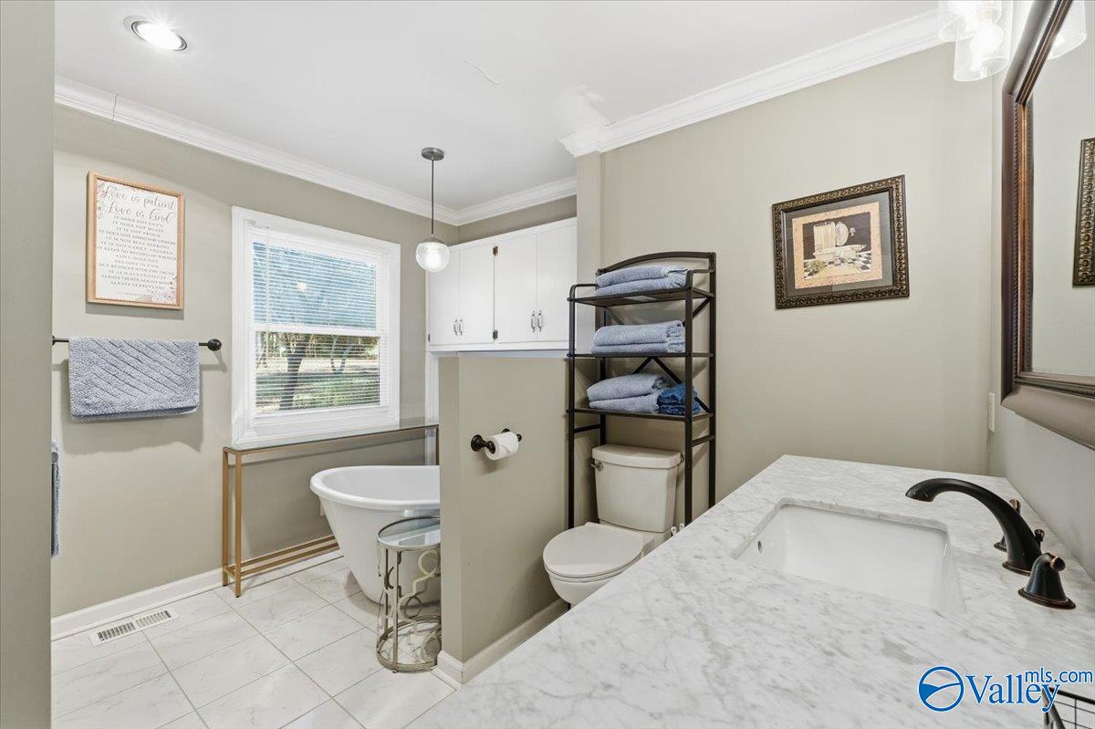 2481 County Road 282