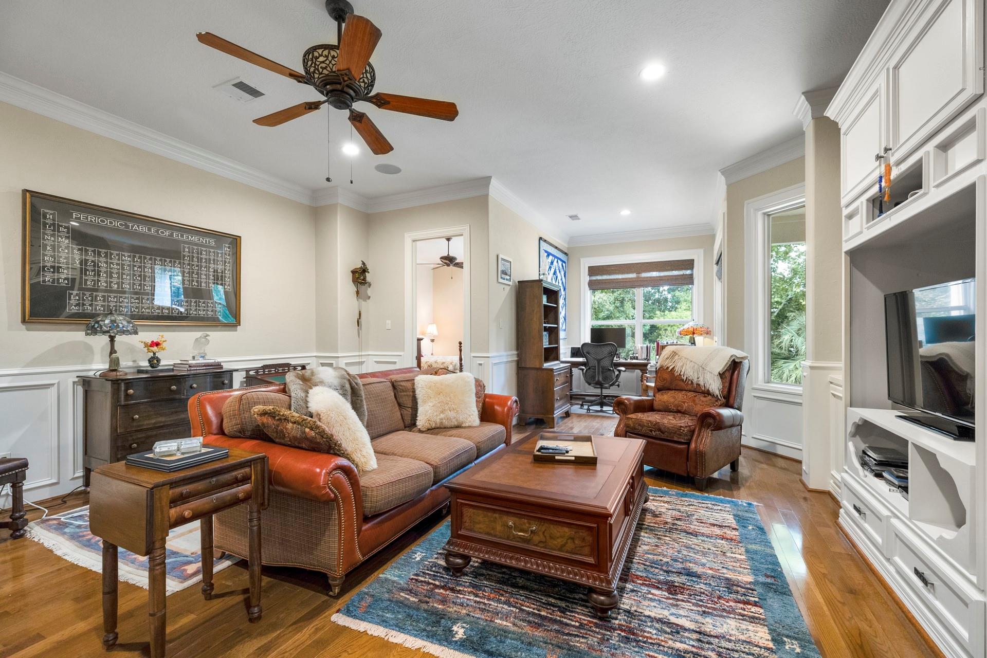 30 W Bracebridge Circle