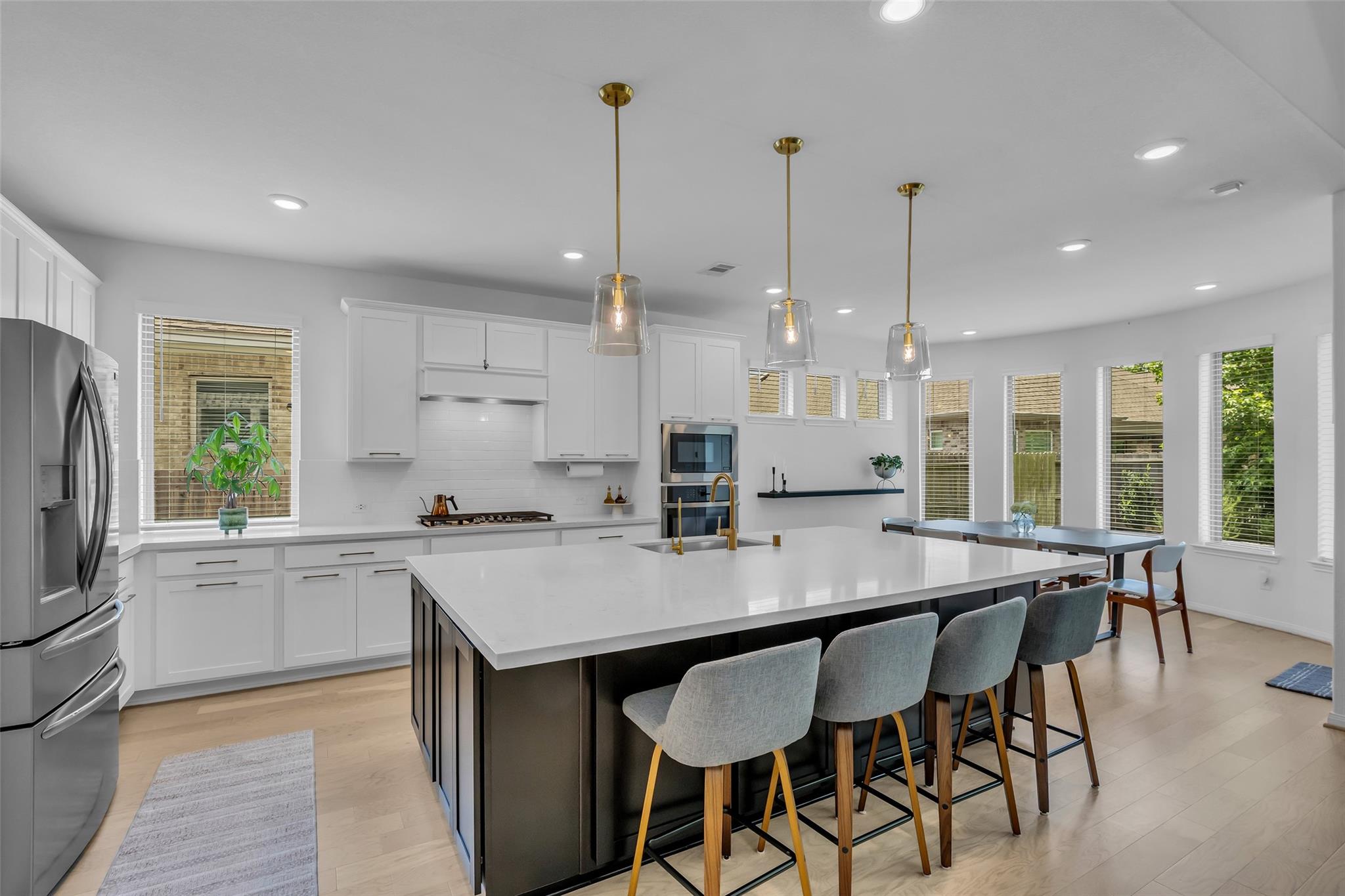 2915 Oakcrest Meadow Court