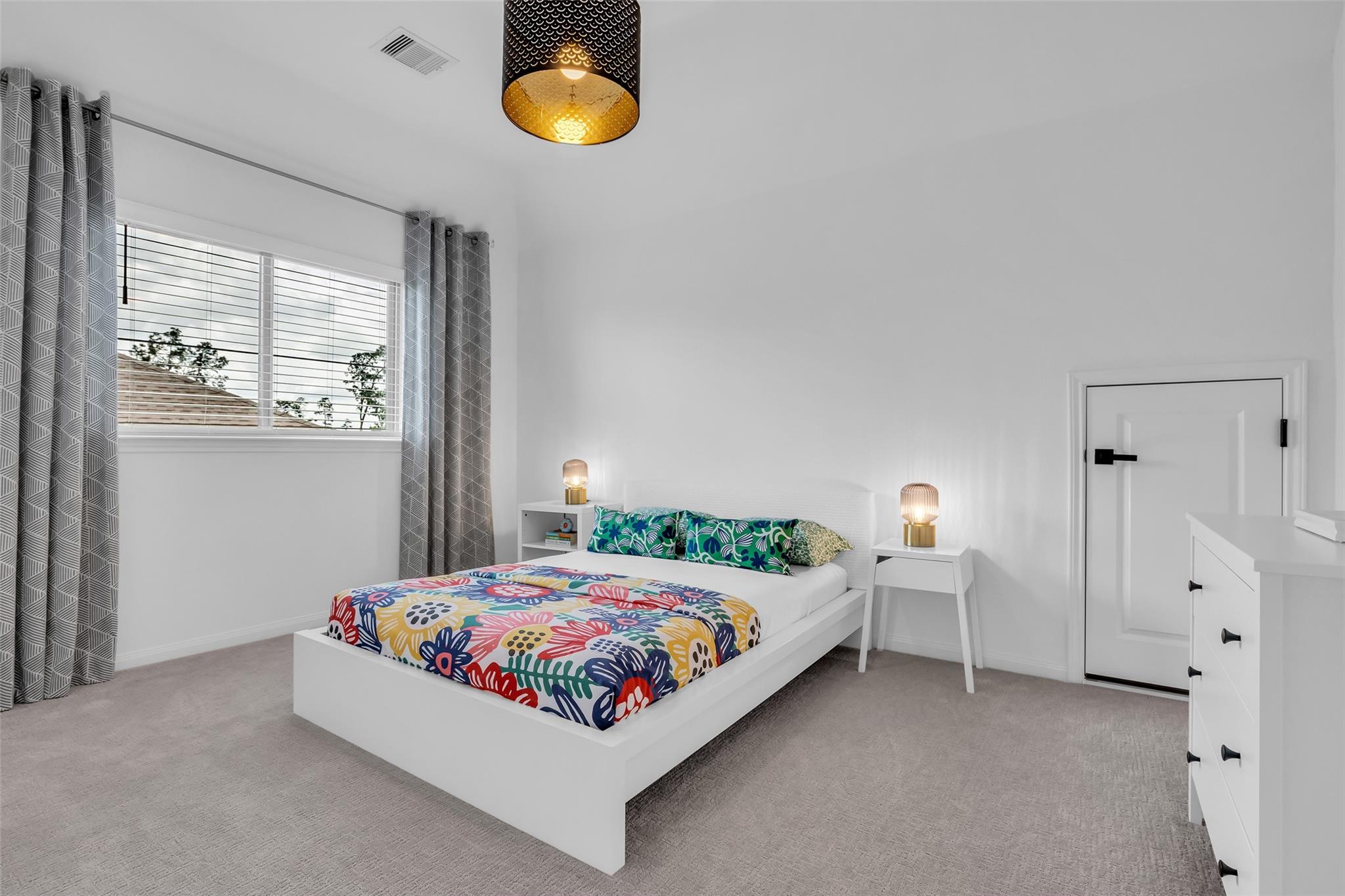 2915 Oakcrest Meadow Court