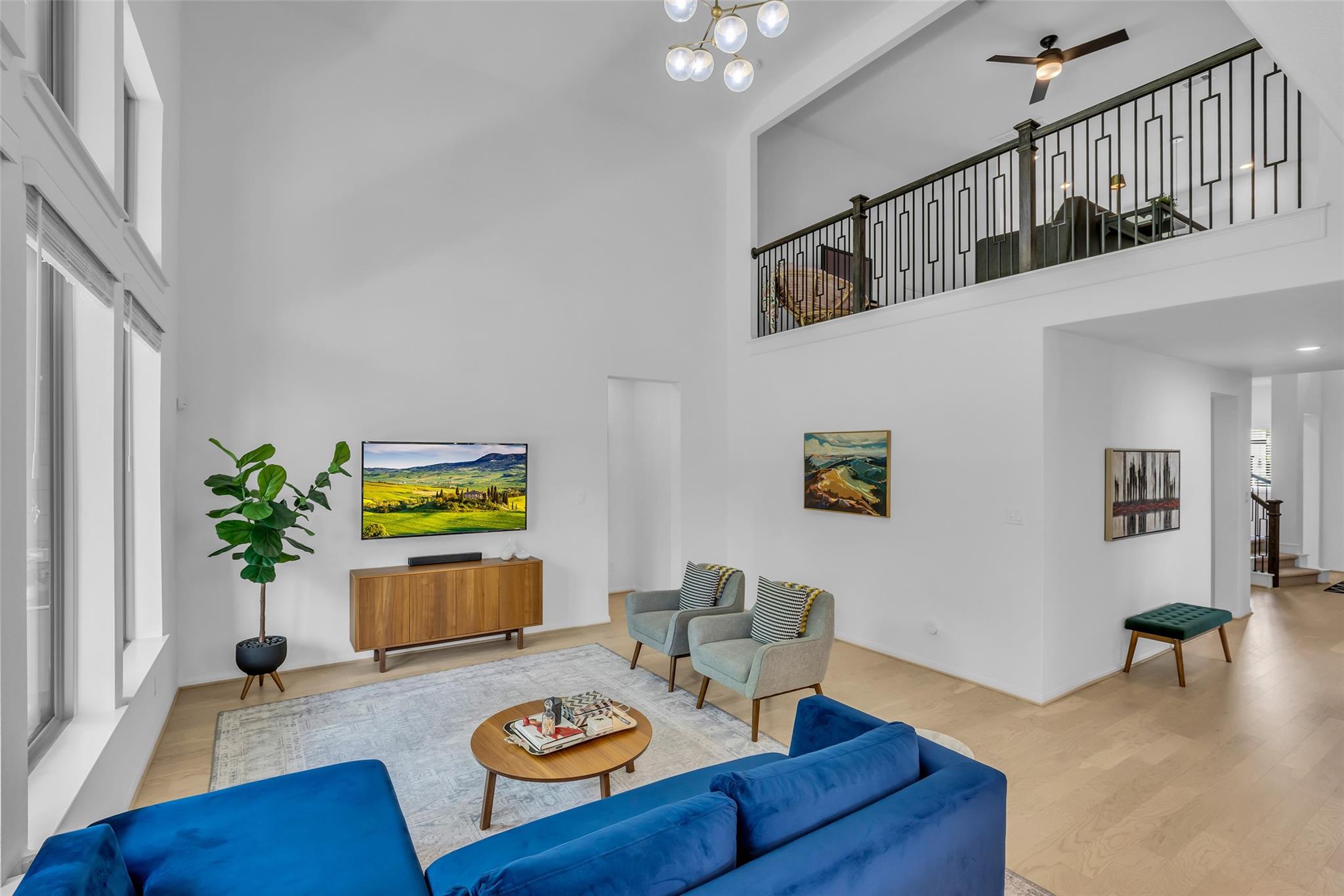 2915 Oakcrest Meadow Court