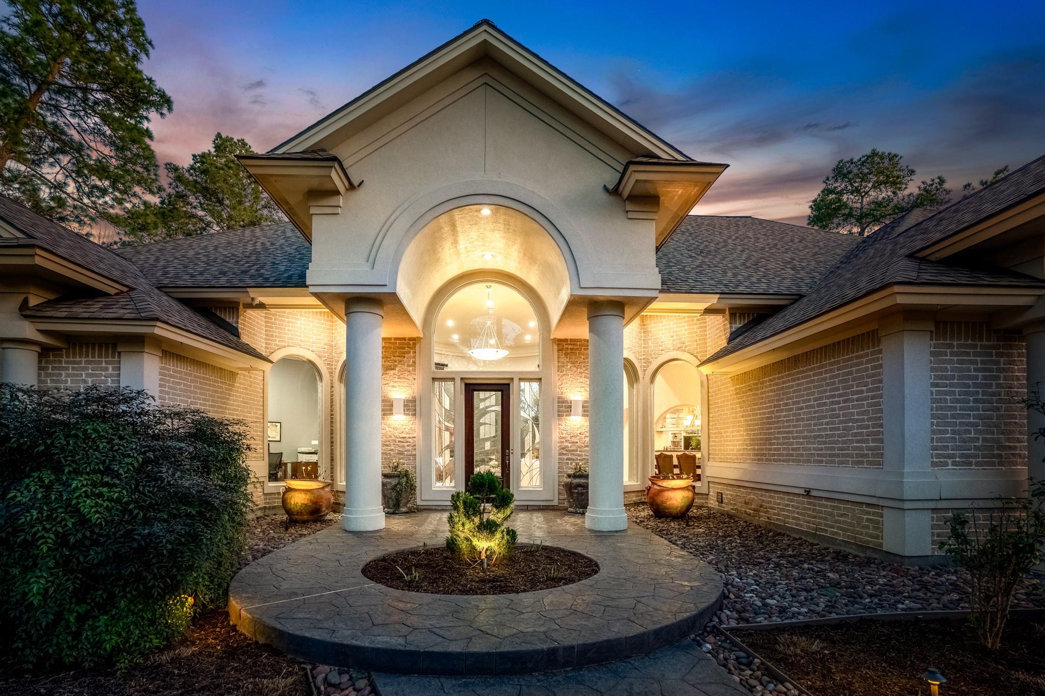 11 Bracebridge Drive, The Woodlands