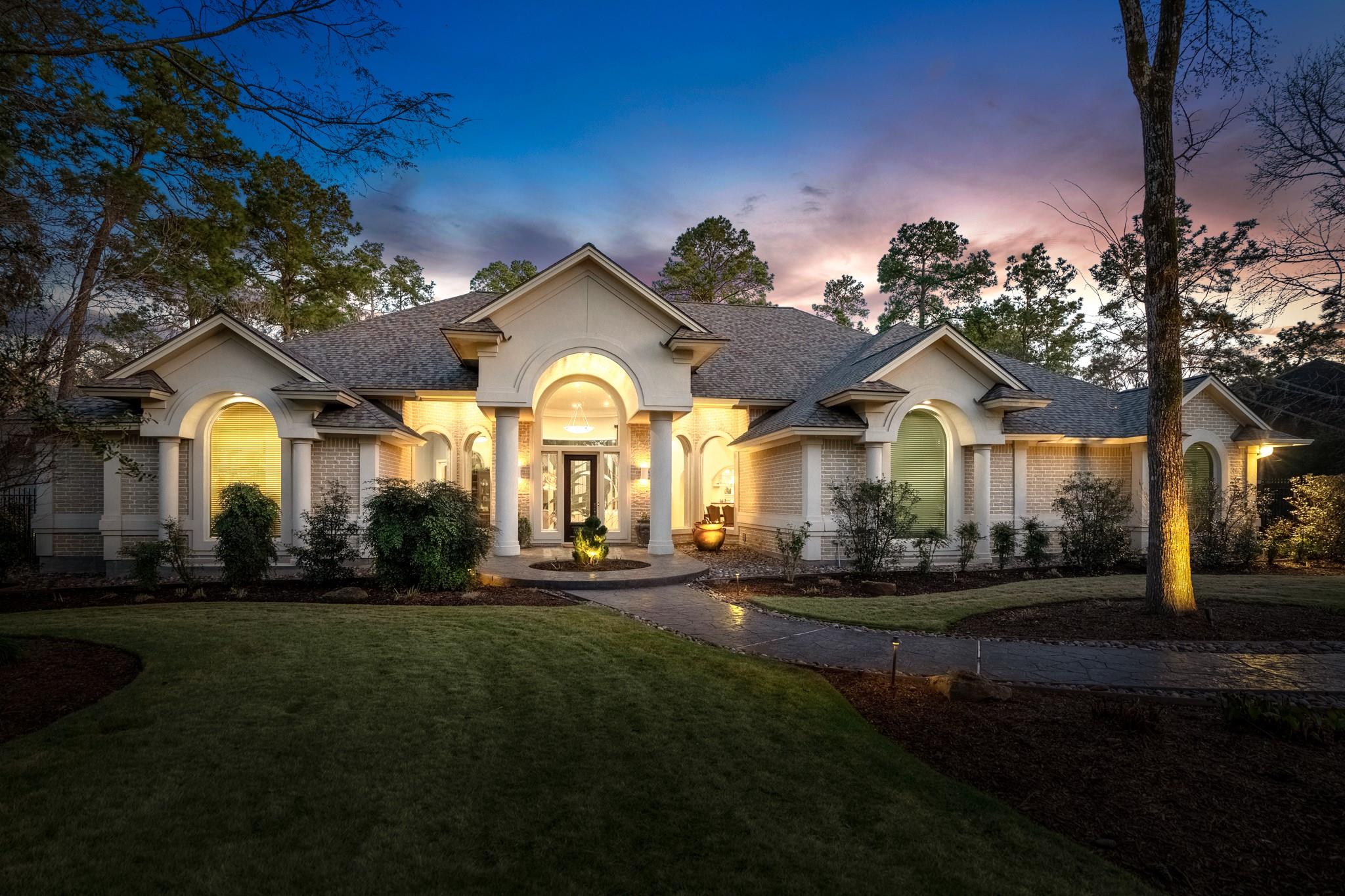 11 Bracebridge Drive, The Woodlands