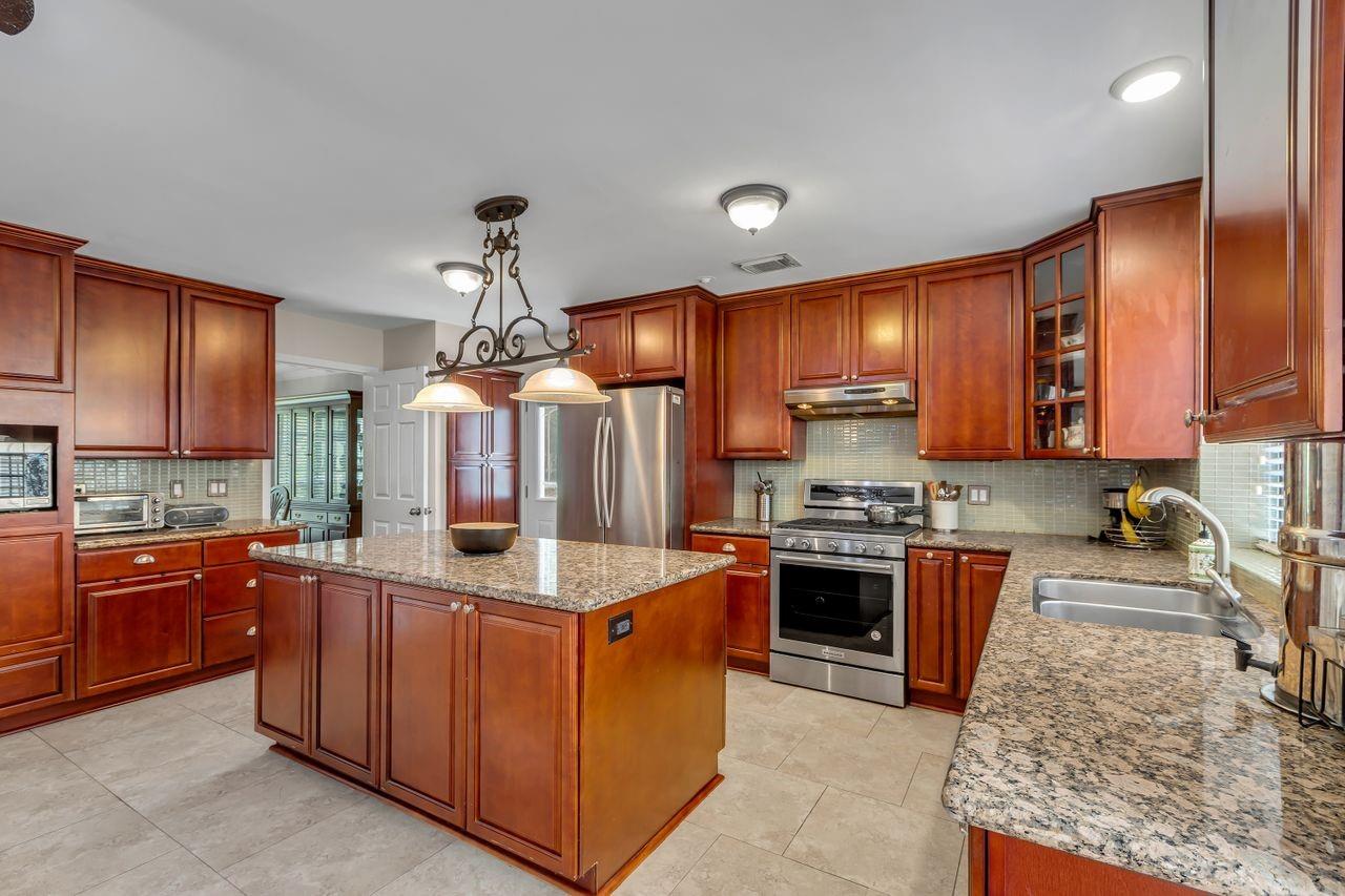 15 Nightwind Place