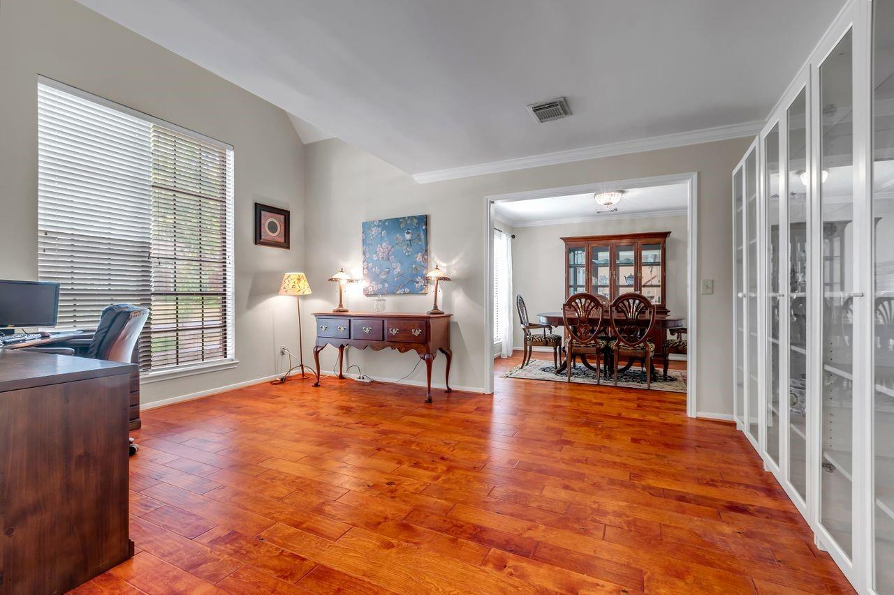 15 Nightwind Place