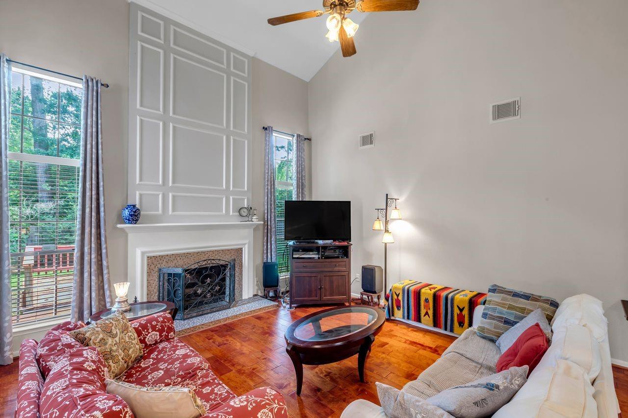 15 Nightwind Place