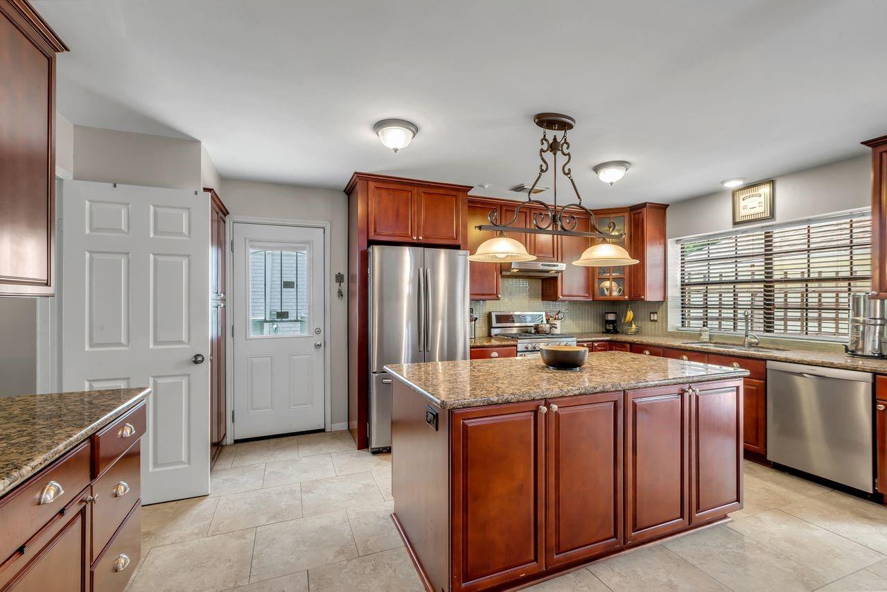 15 Nightwind Place