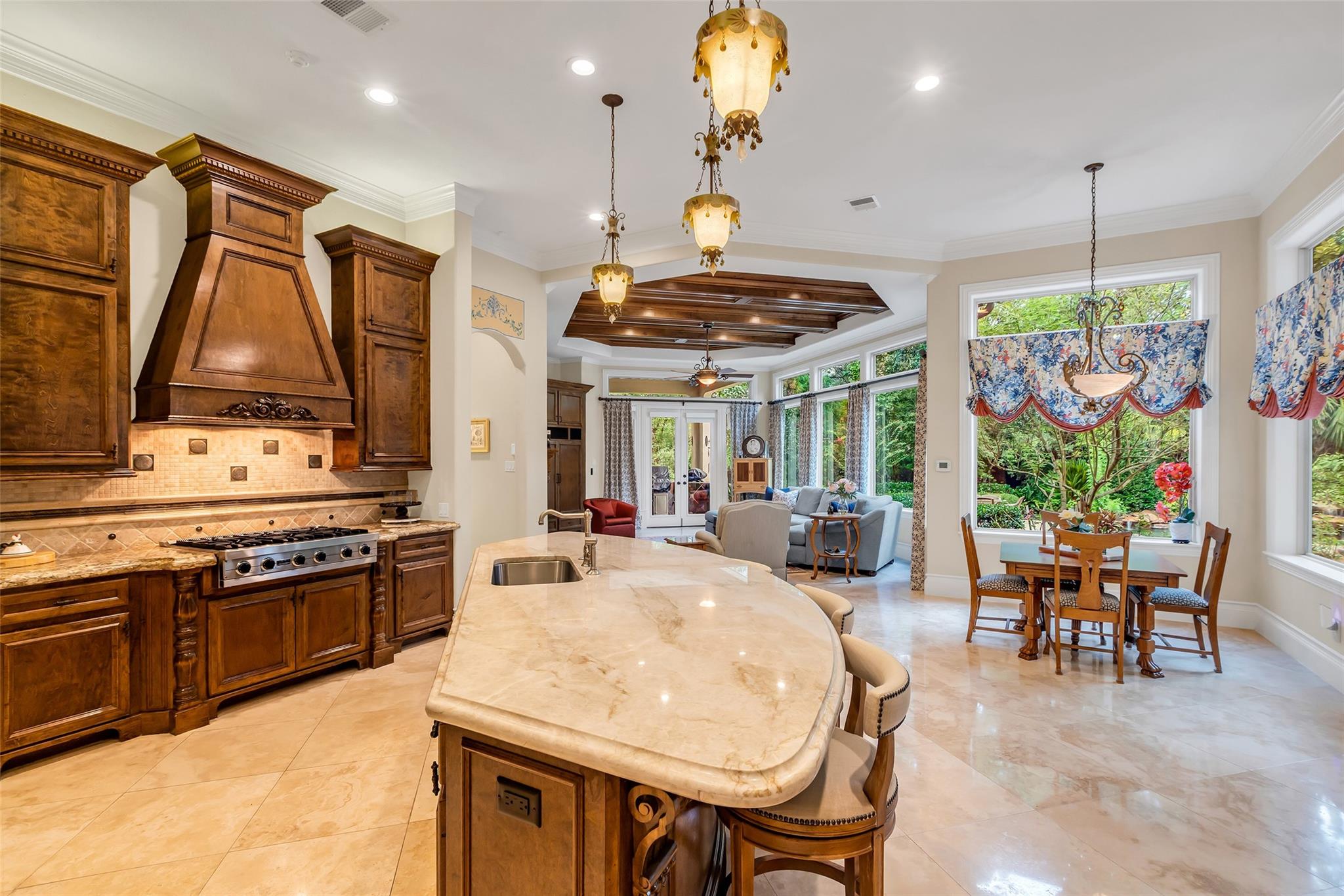 30 W Bracebridge Circle