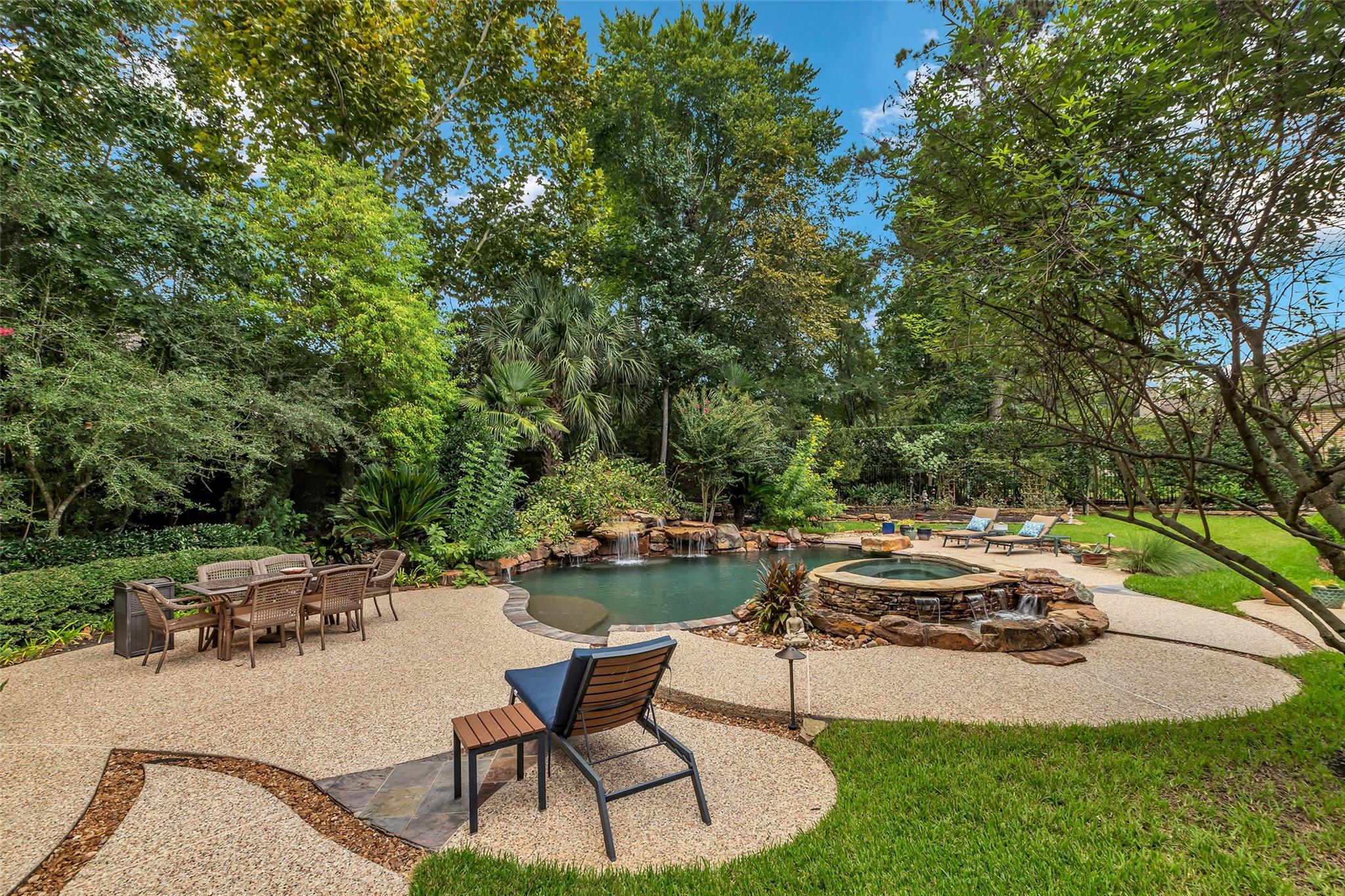 30 W Bracebridge Circle