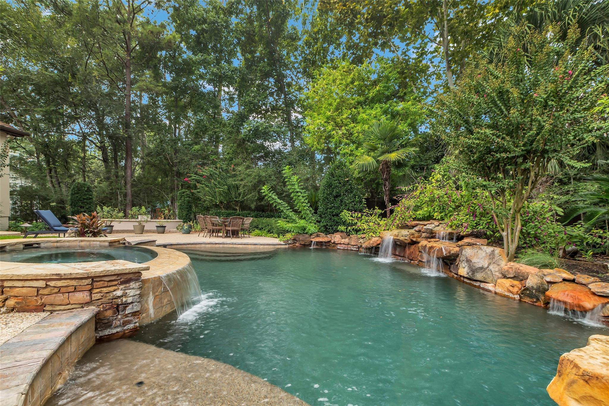 30 W Bracebridge Circle