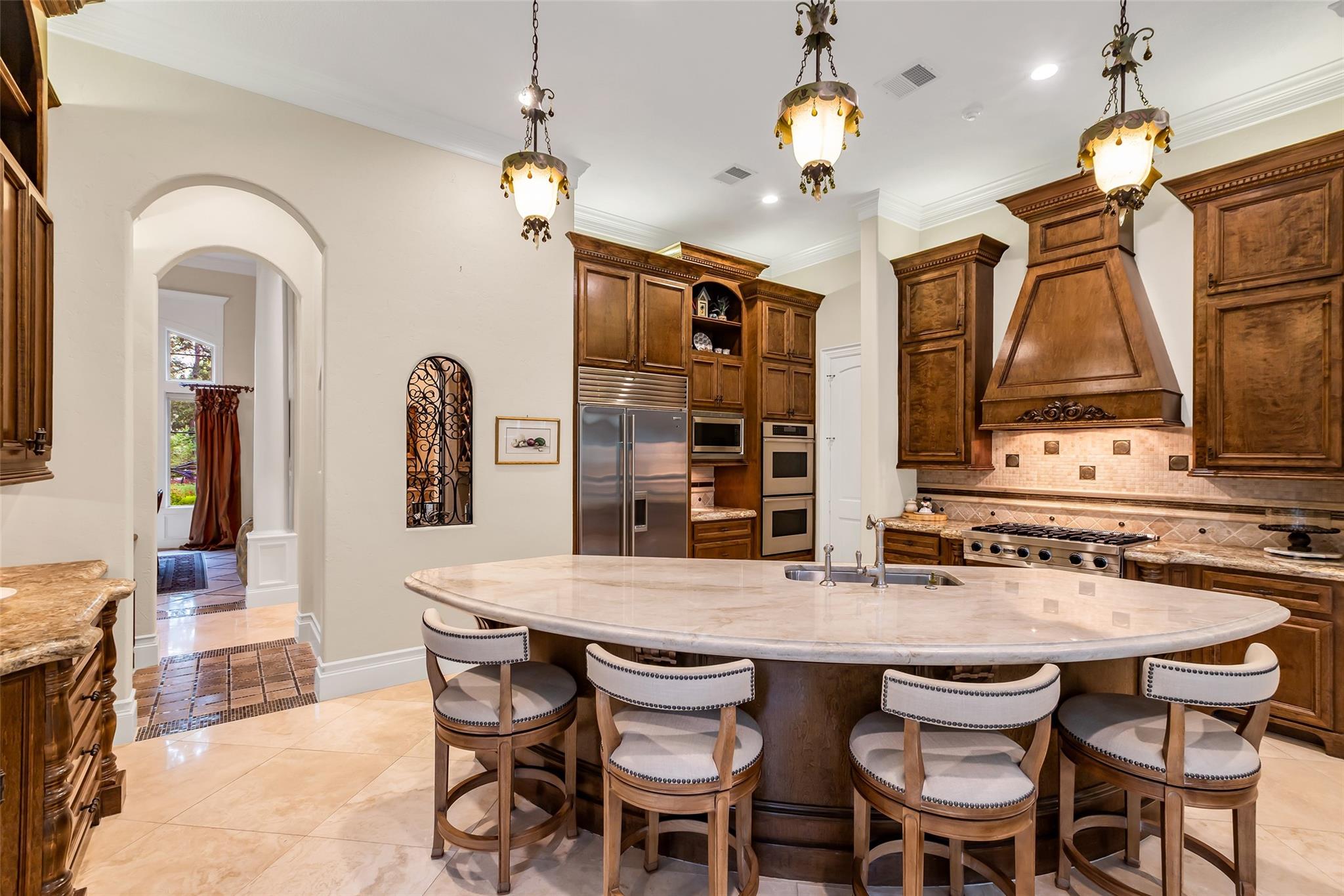 30 W Bracebridge Circle