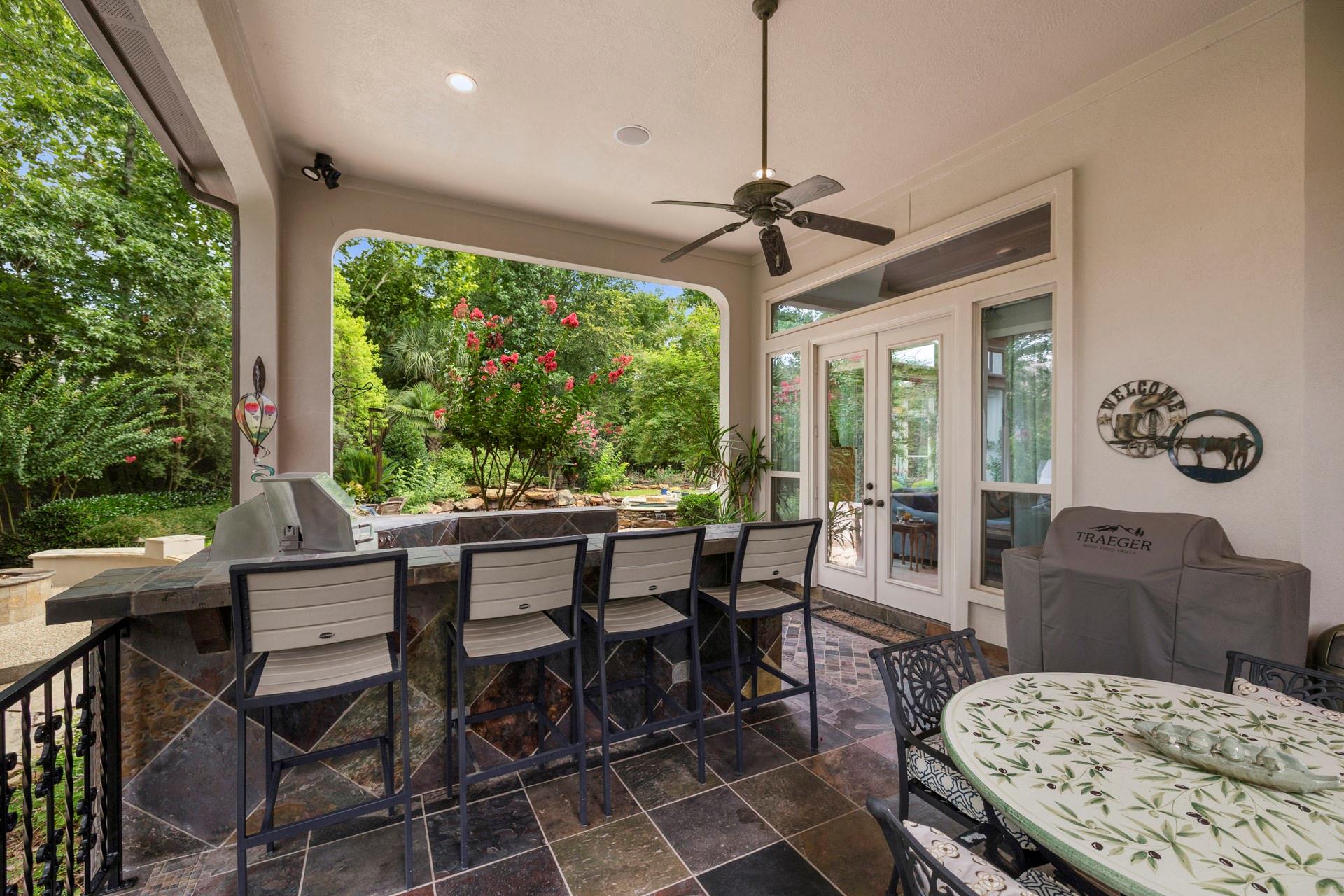 30 W Bracebridge Circle