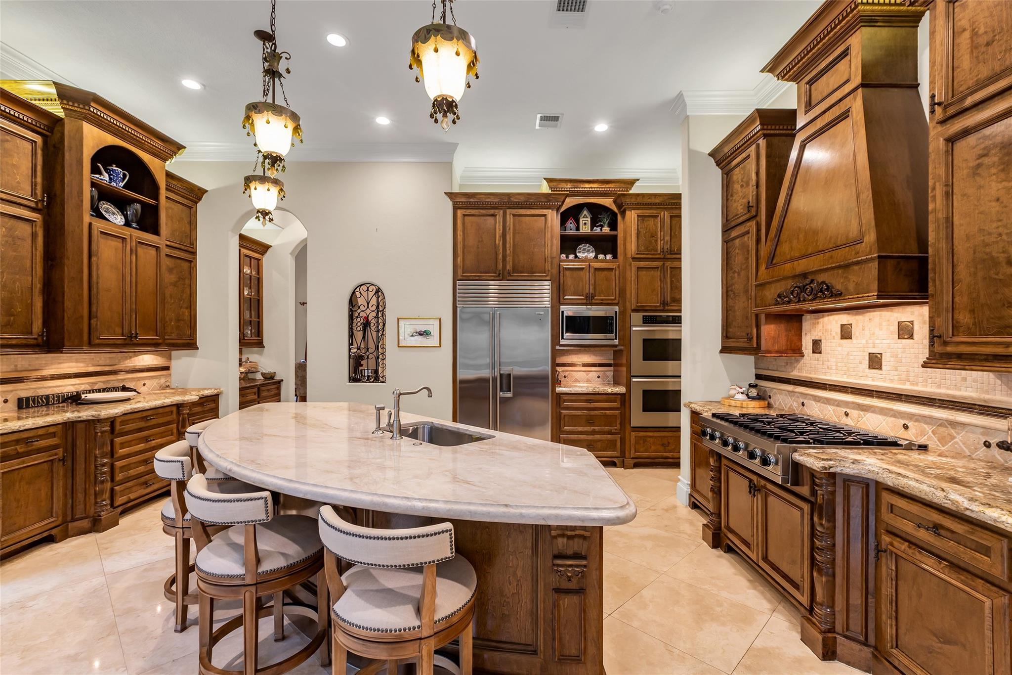 30 W Bracebridge Circle