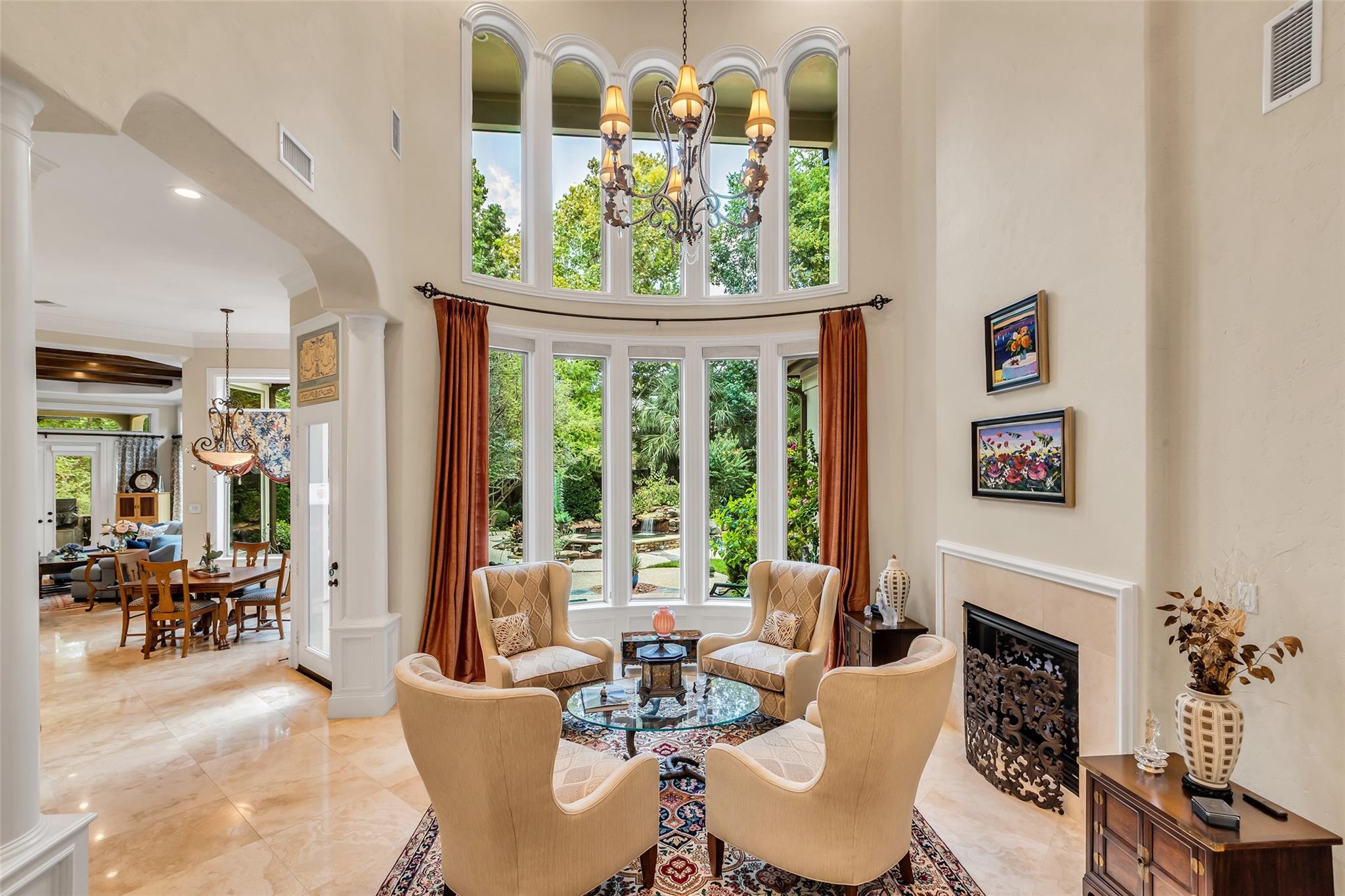 30 W Bracebridge Circle