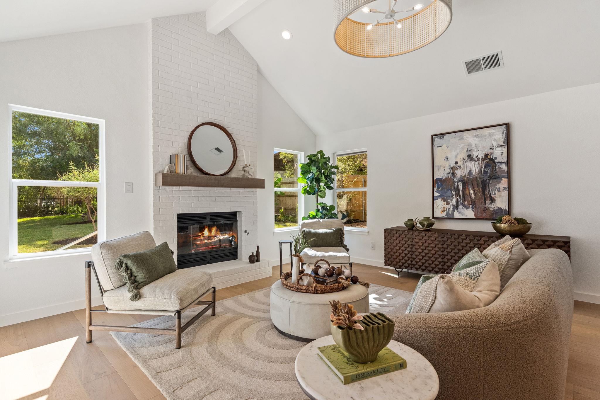 5609 Barker Ridge DR