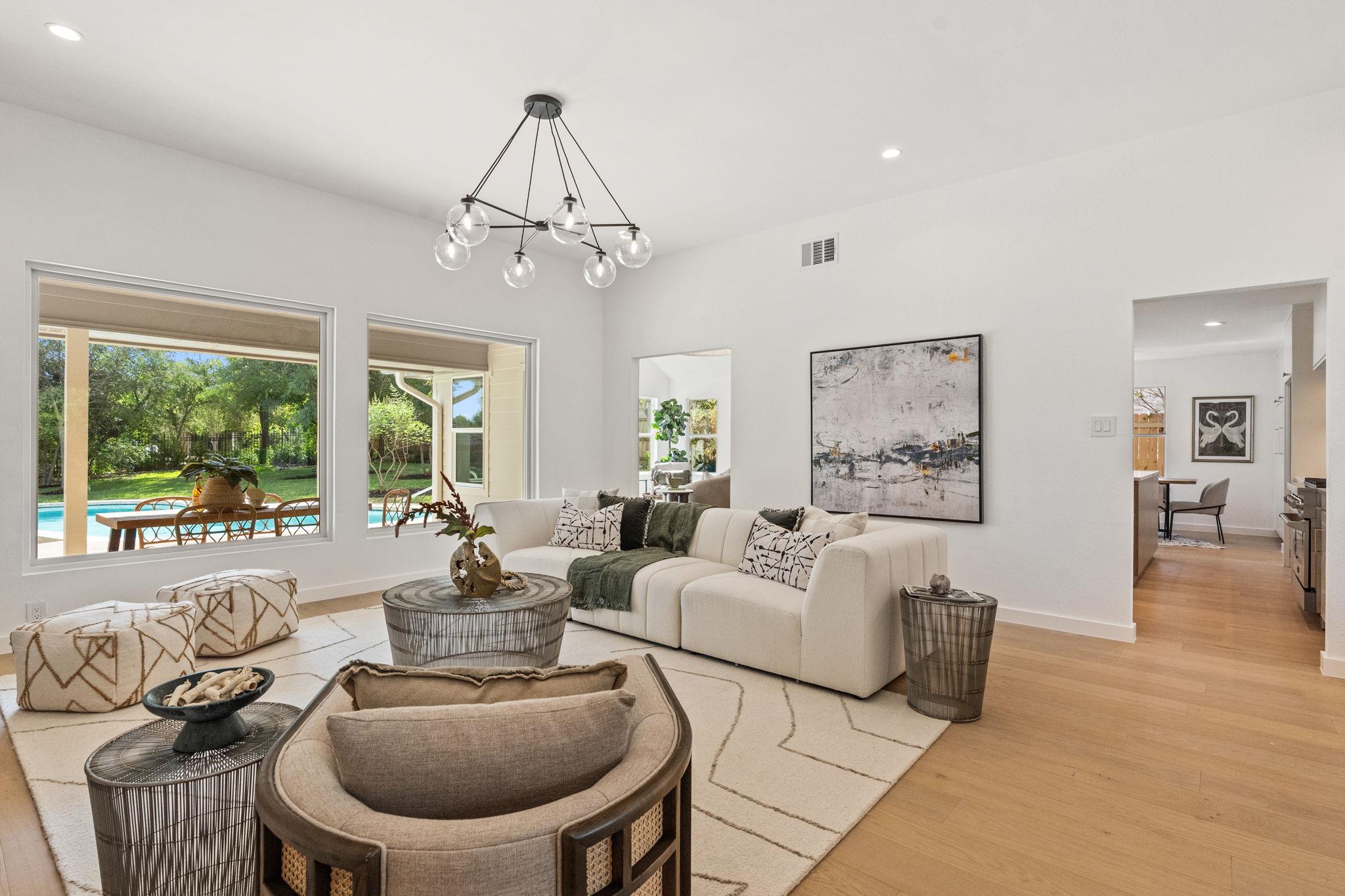 5609 Barker Ridge DR