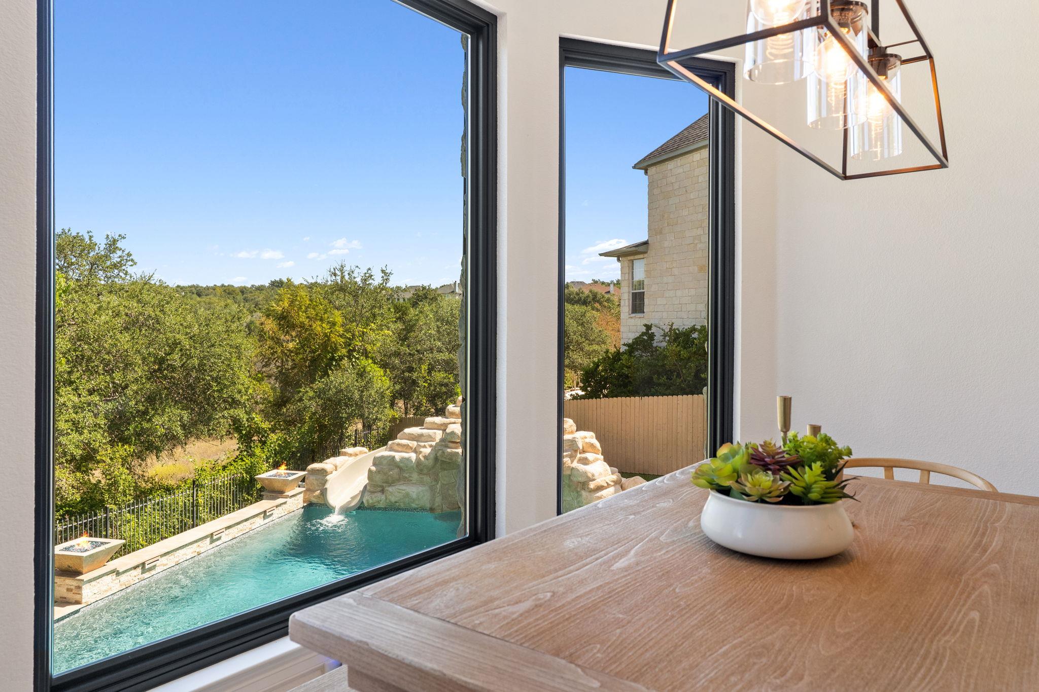 12104 Carlsbad DR