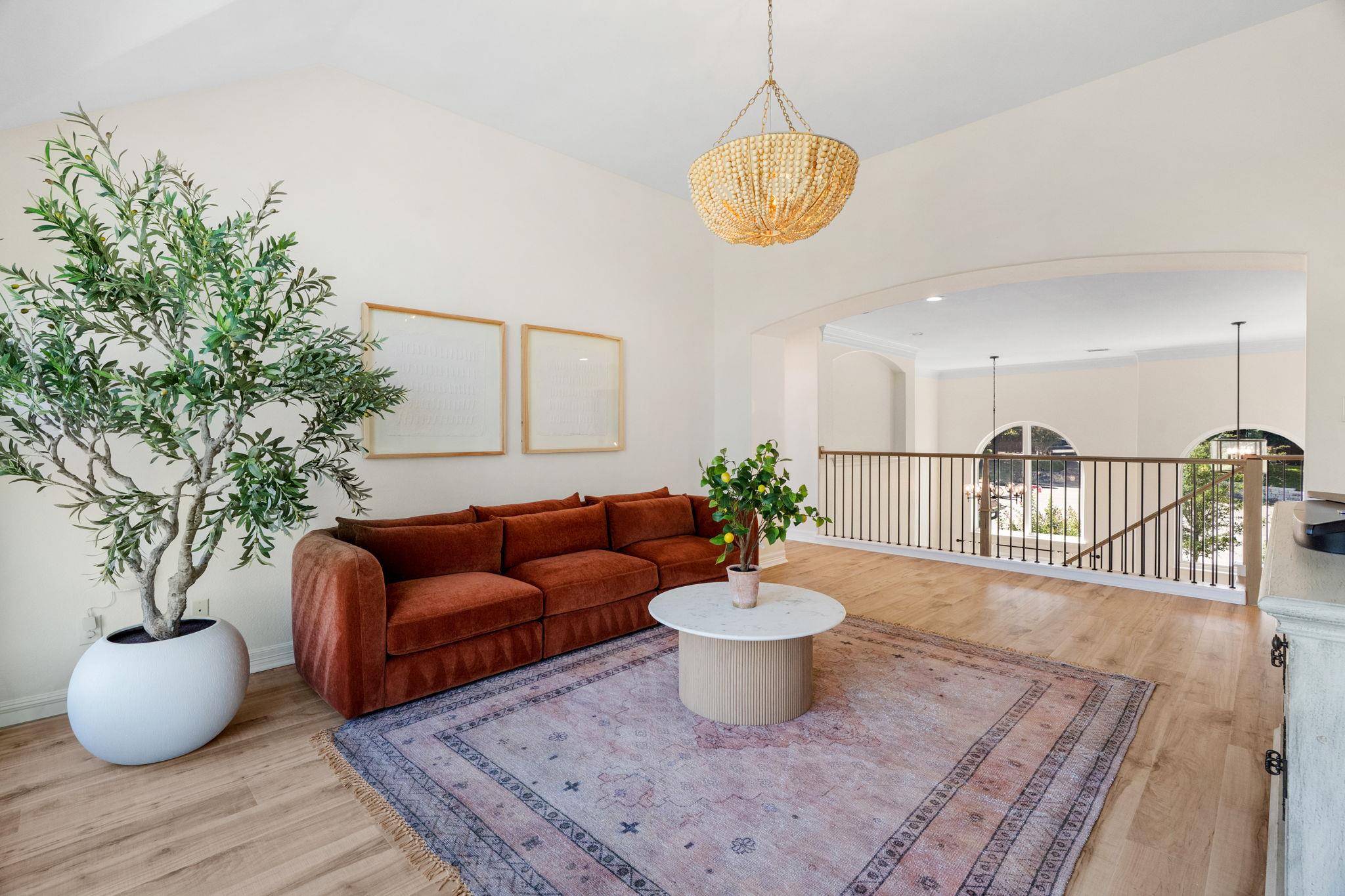 12104 Carlsbad DR