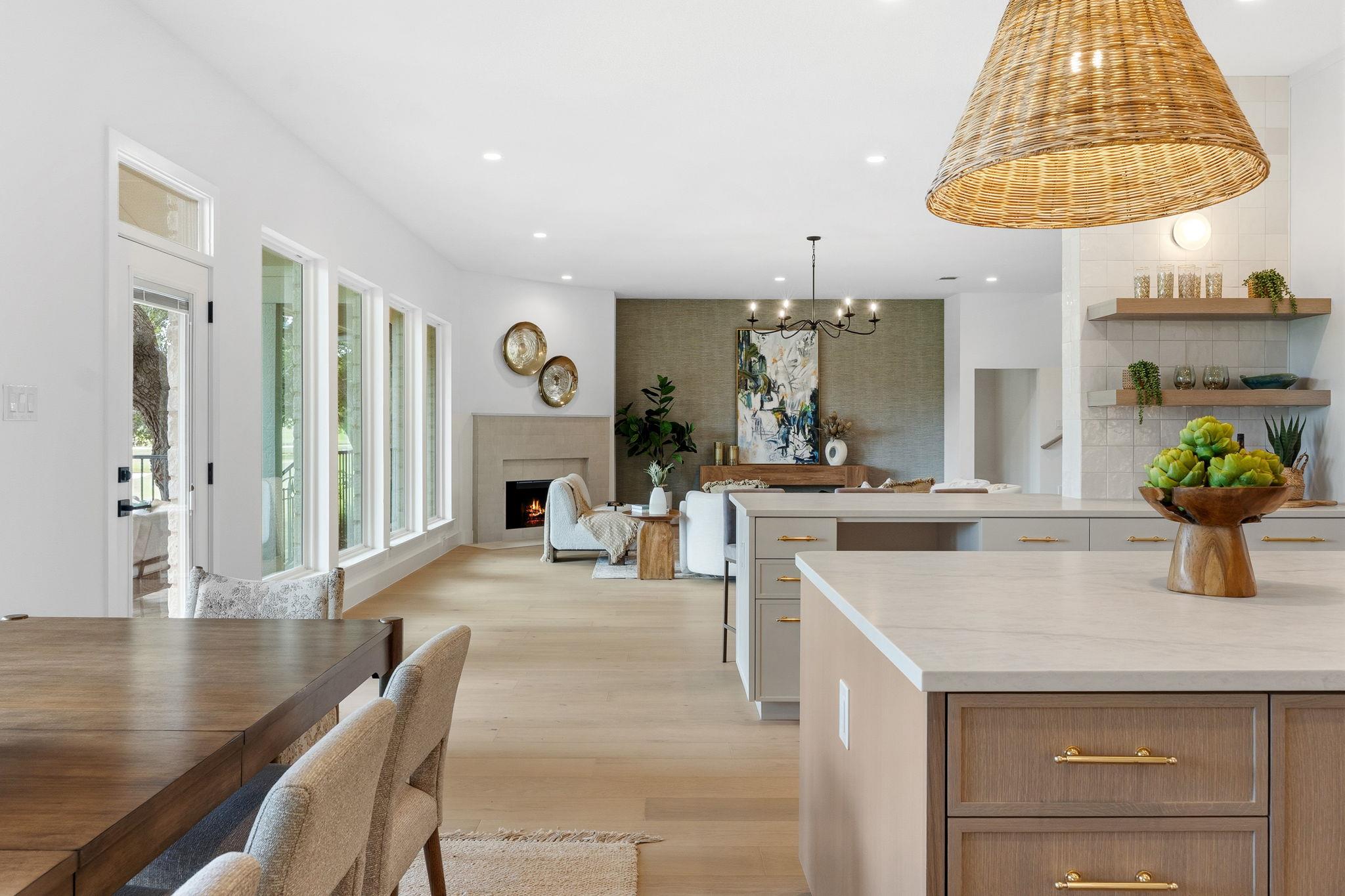 50 Tiburon DR