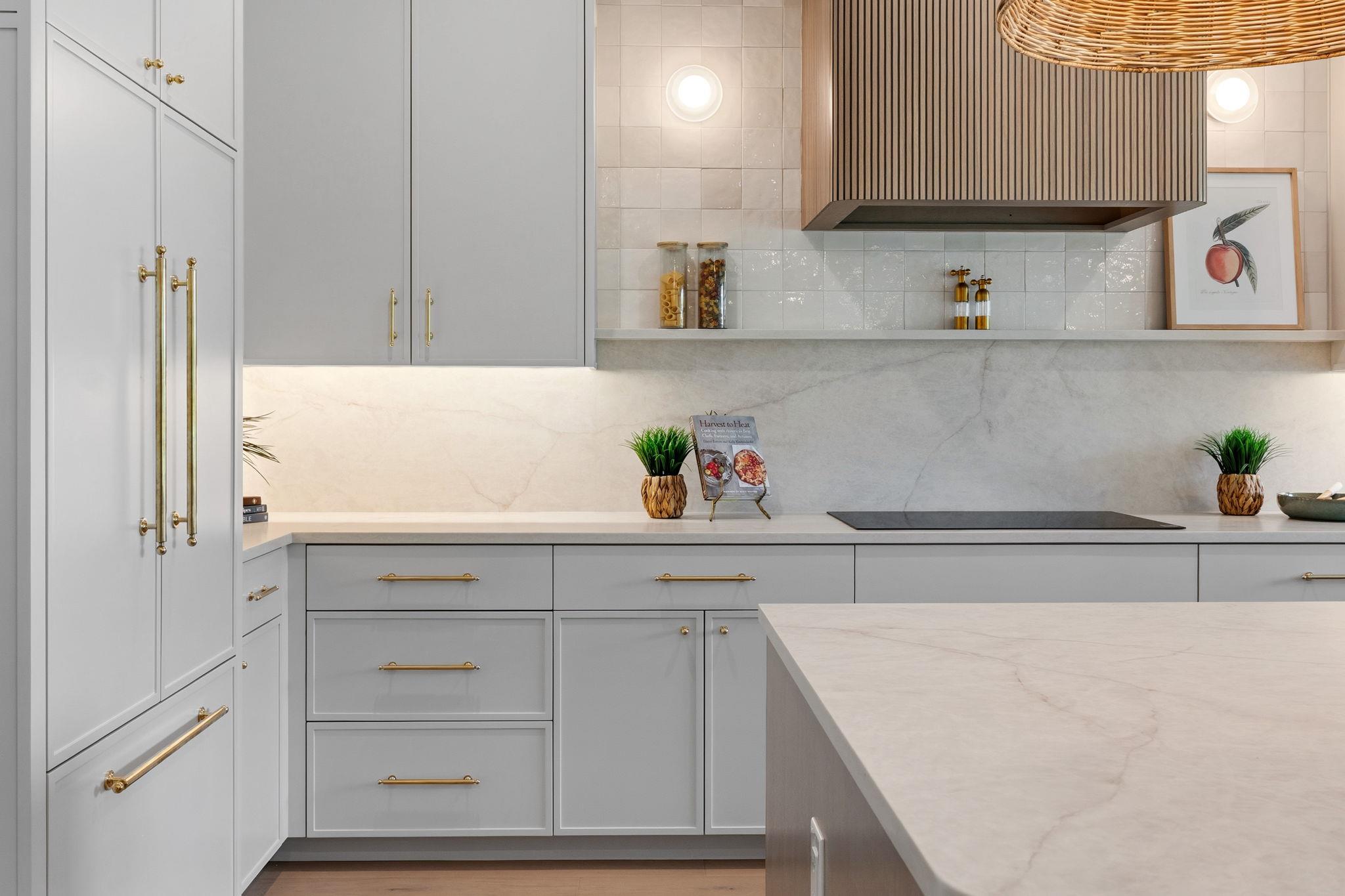 50 Tiburon DR