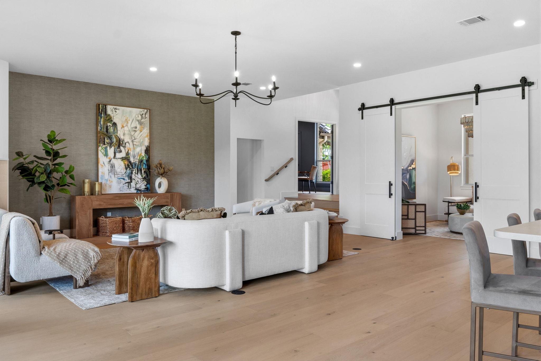 50 Tiburon DR