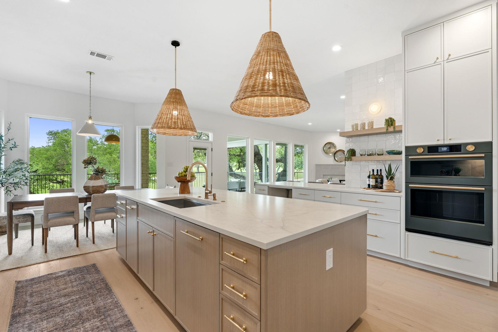 50 Tiburon DR