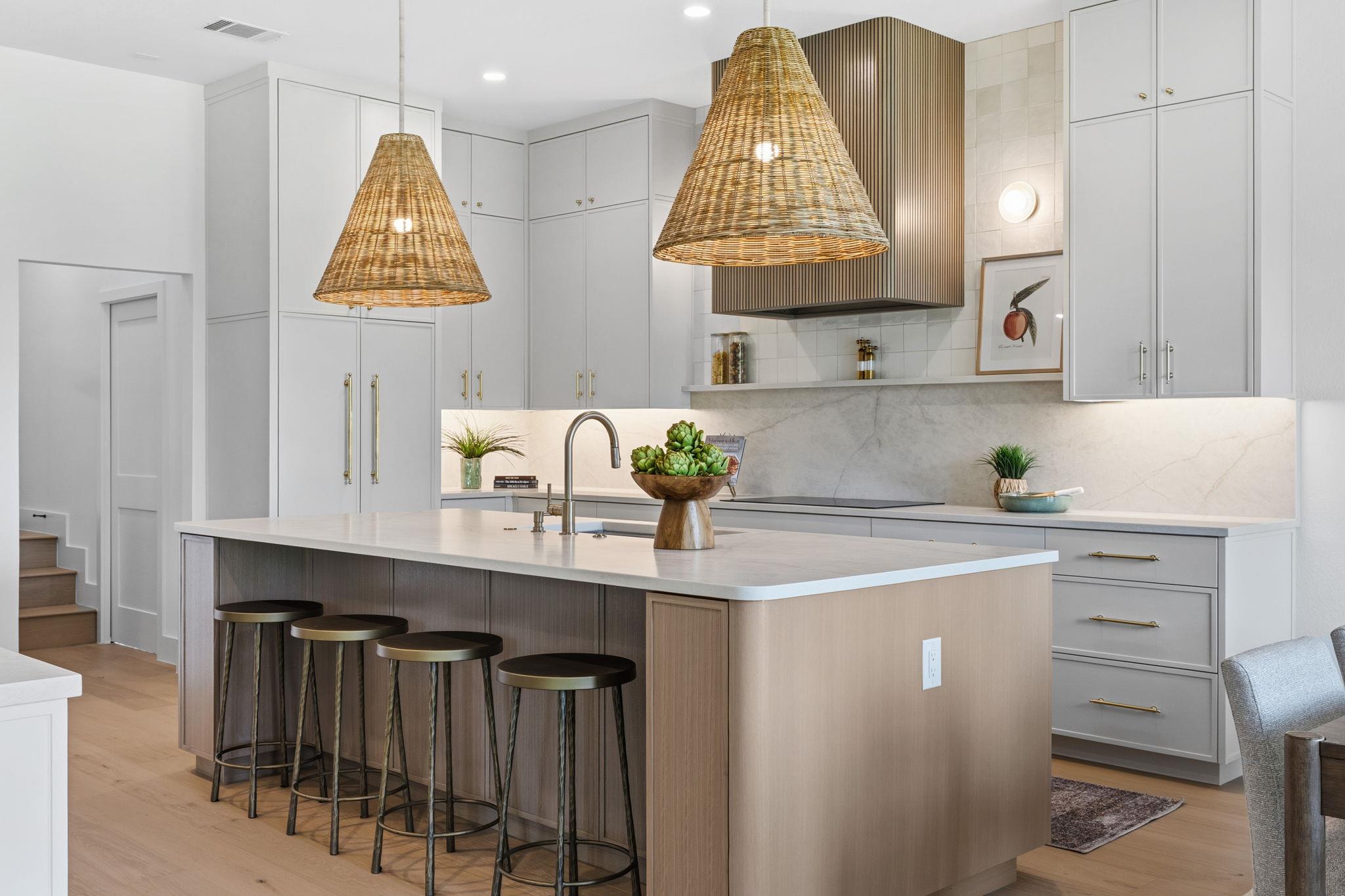 50 Tiburon DR