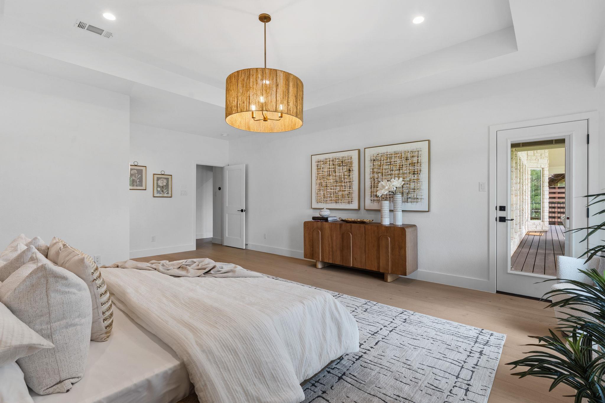 50 Tiburon DR