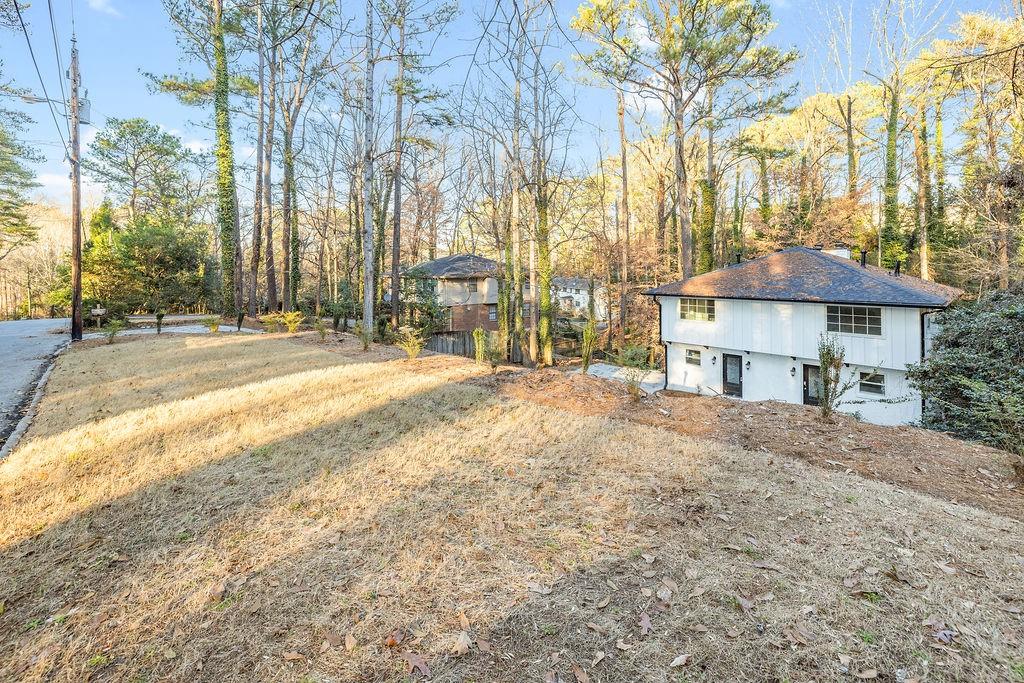 2527 Skyland Trail