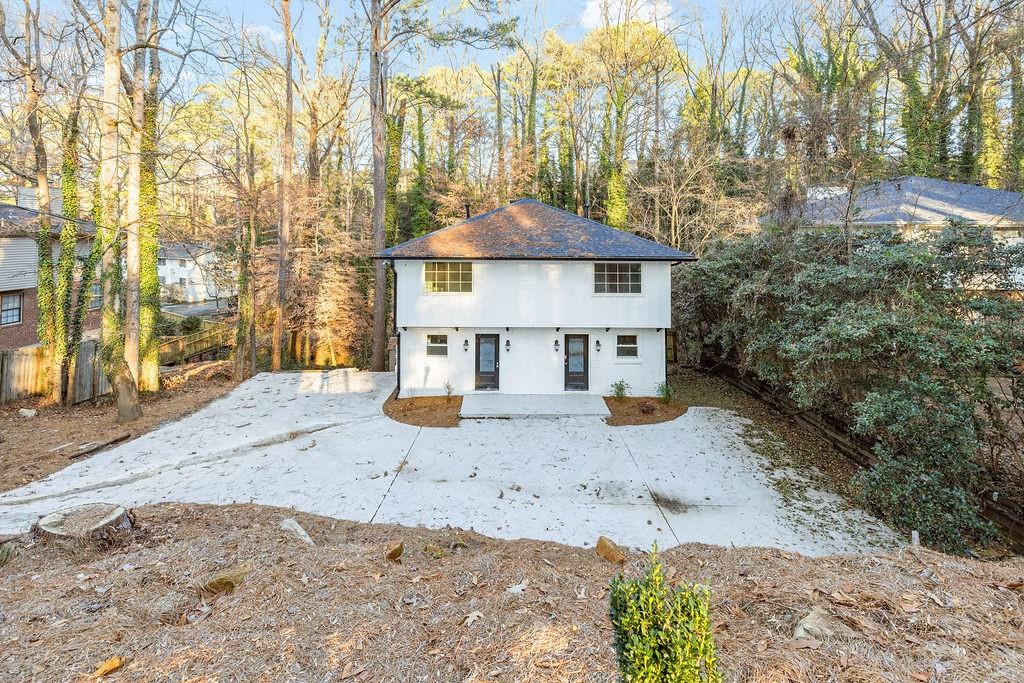 2527 Skyland Trail