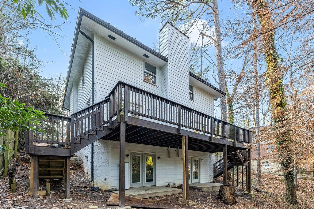 2527 Skyland Trail