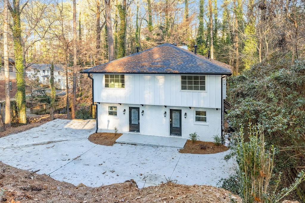 2527 Skyland Trail