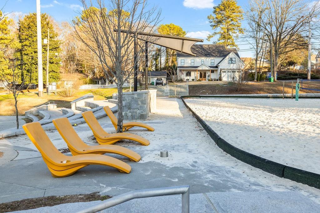 2527 Skyland Trail