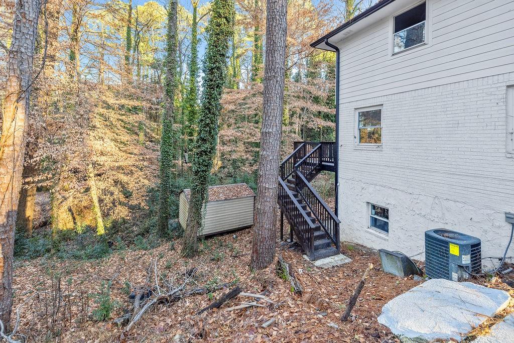 2527 Skyland Trail