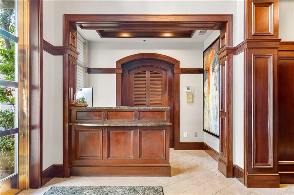 77 Peachtree Place NE Unit 411
